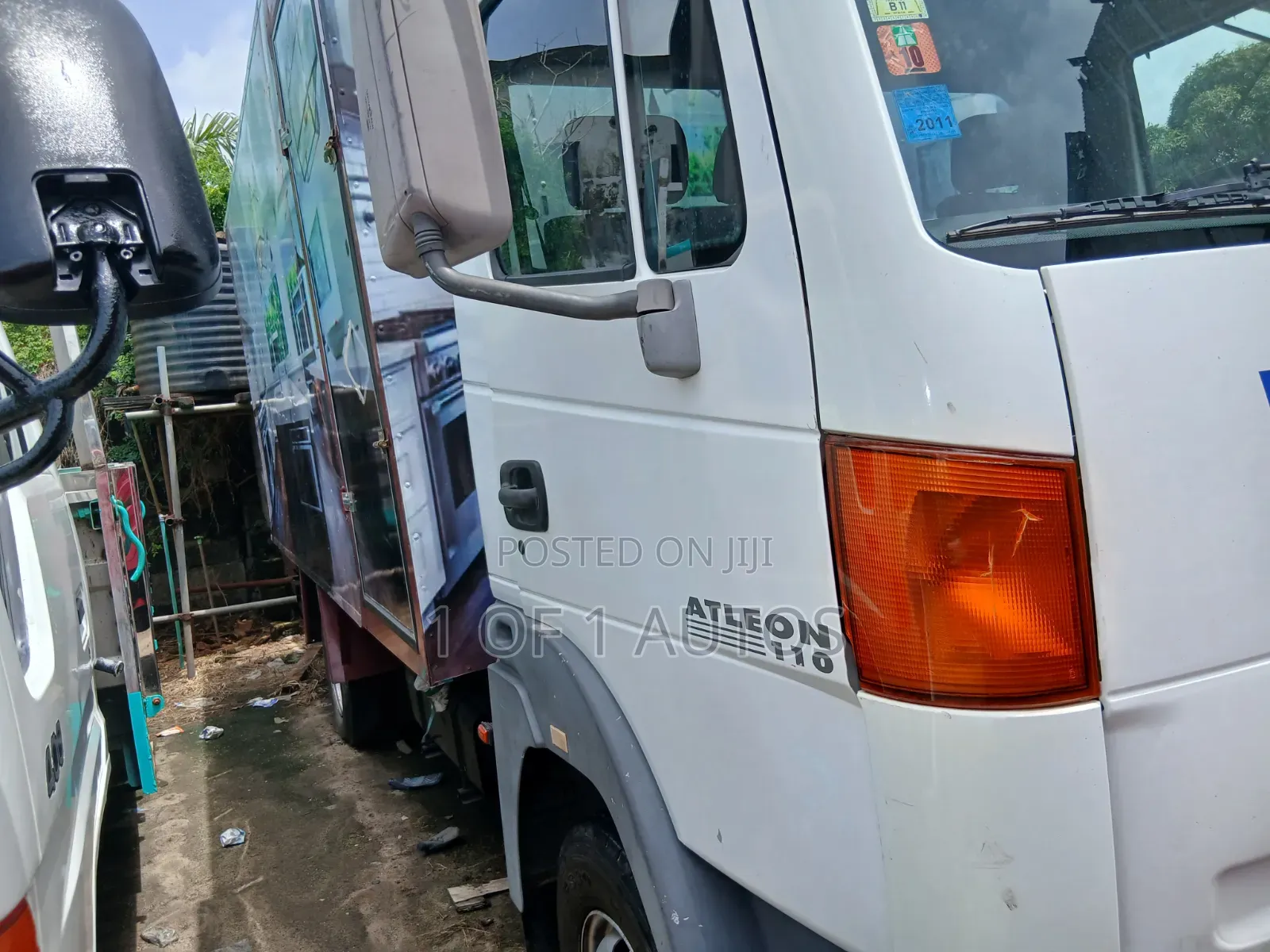 2008 Nissan Atleon