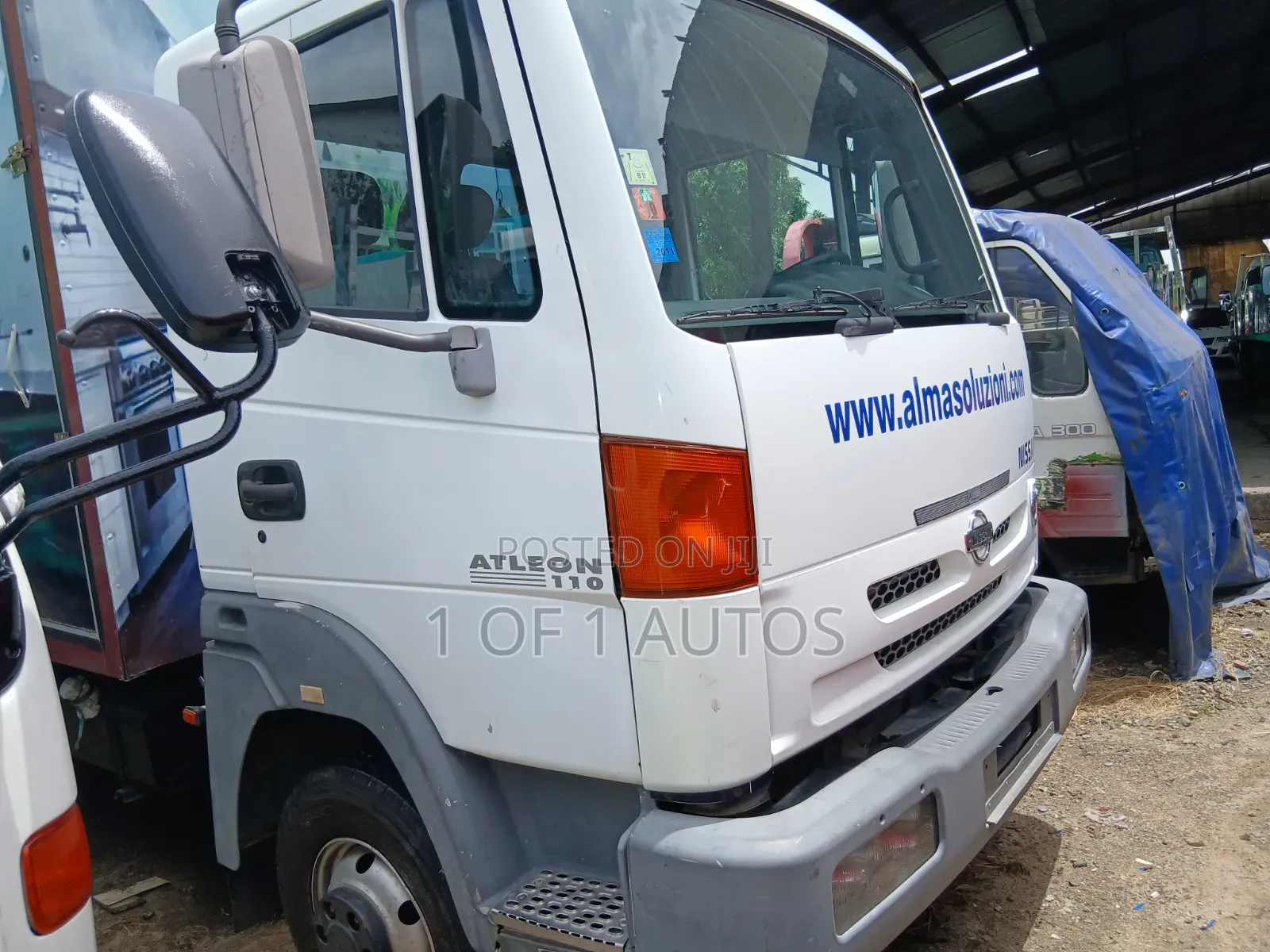 2008 Nissan Atleon