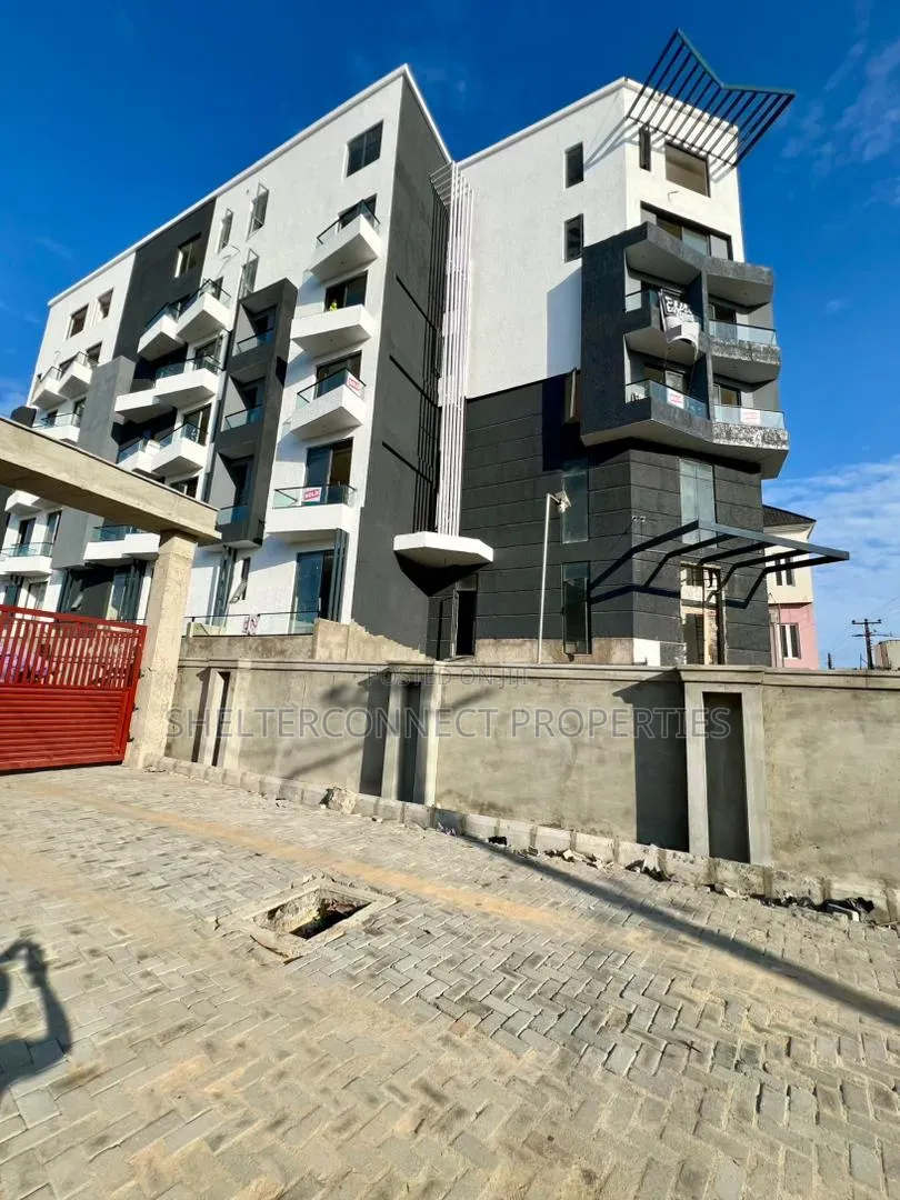 2bdrm Apartment in Chevron for sale