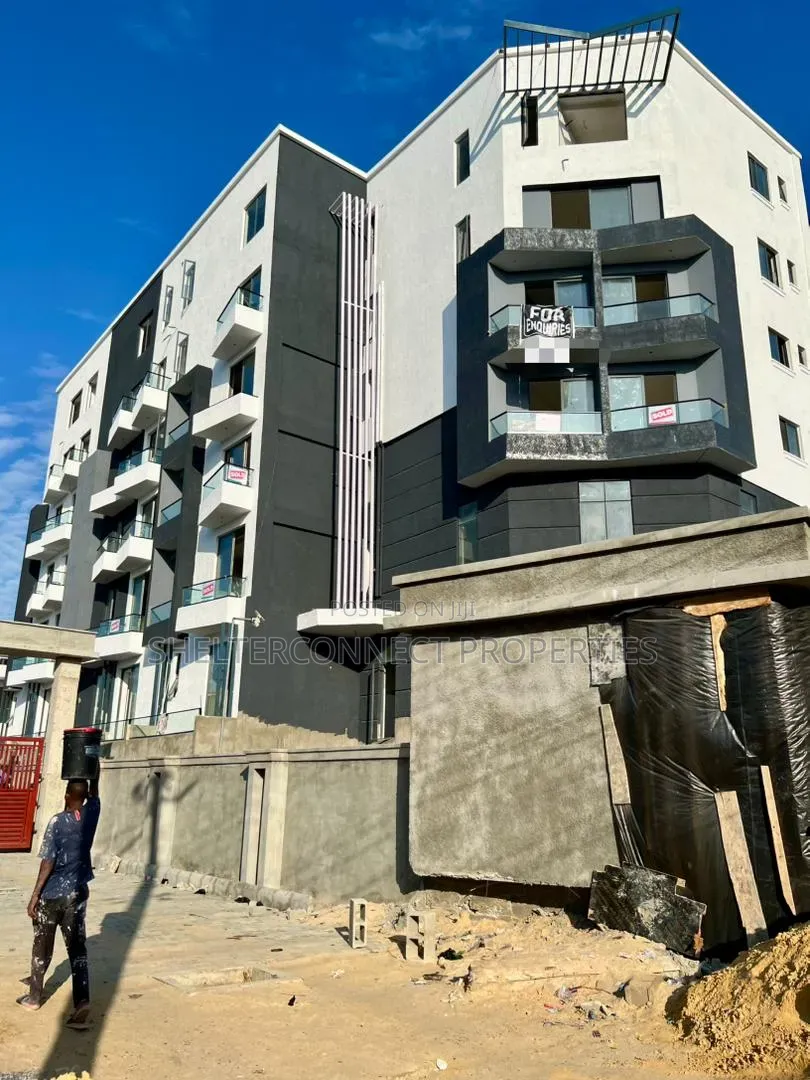 2bdrm Apartment in Chevron for sale