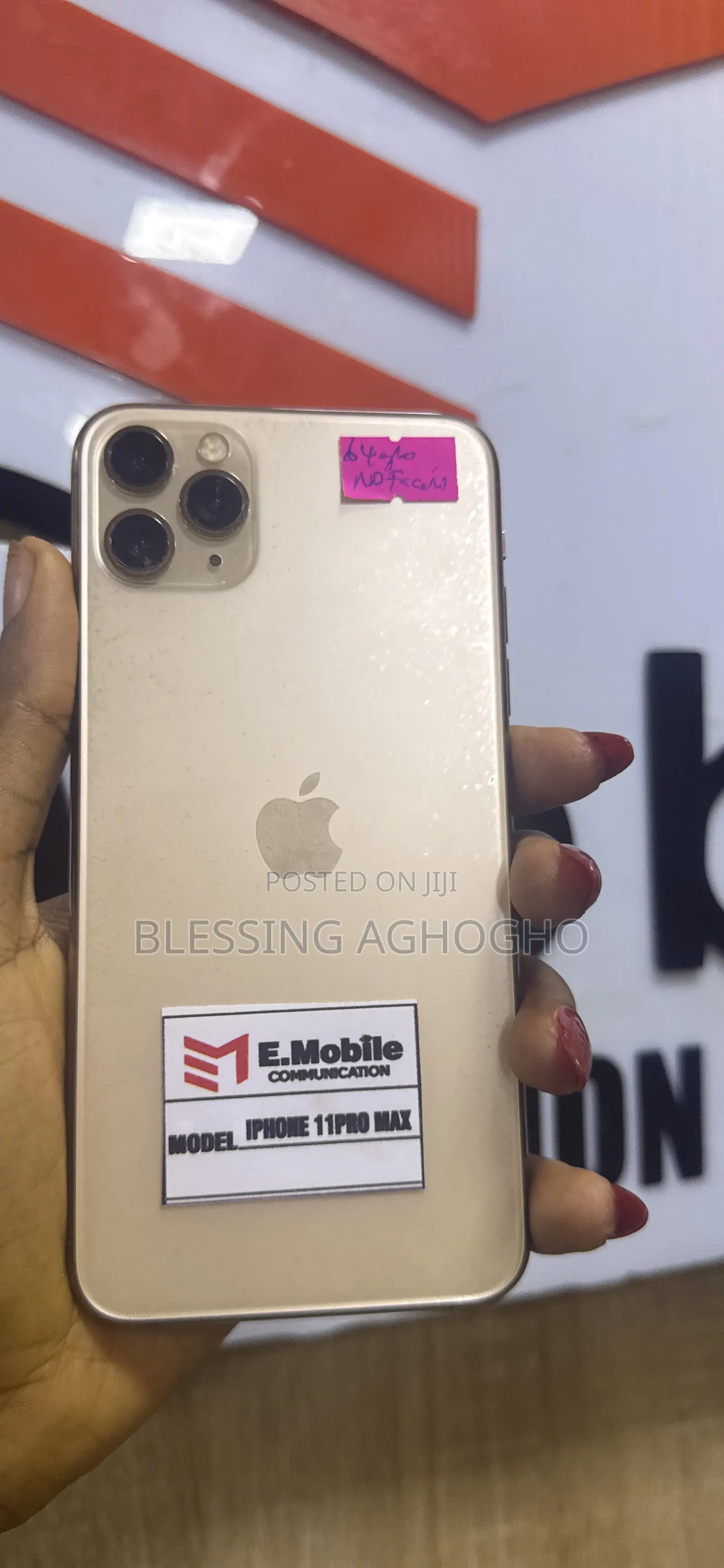 Apple iPhone 11 Pro Max 64 GB Gold
