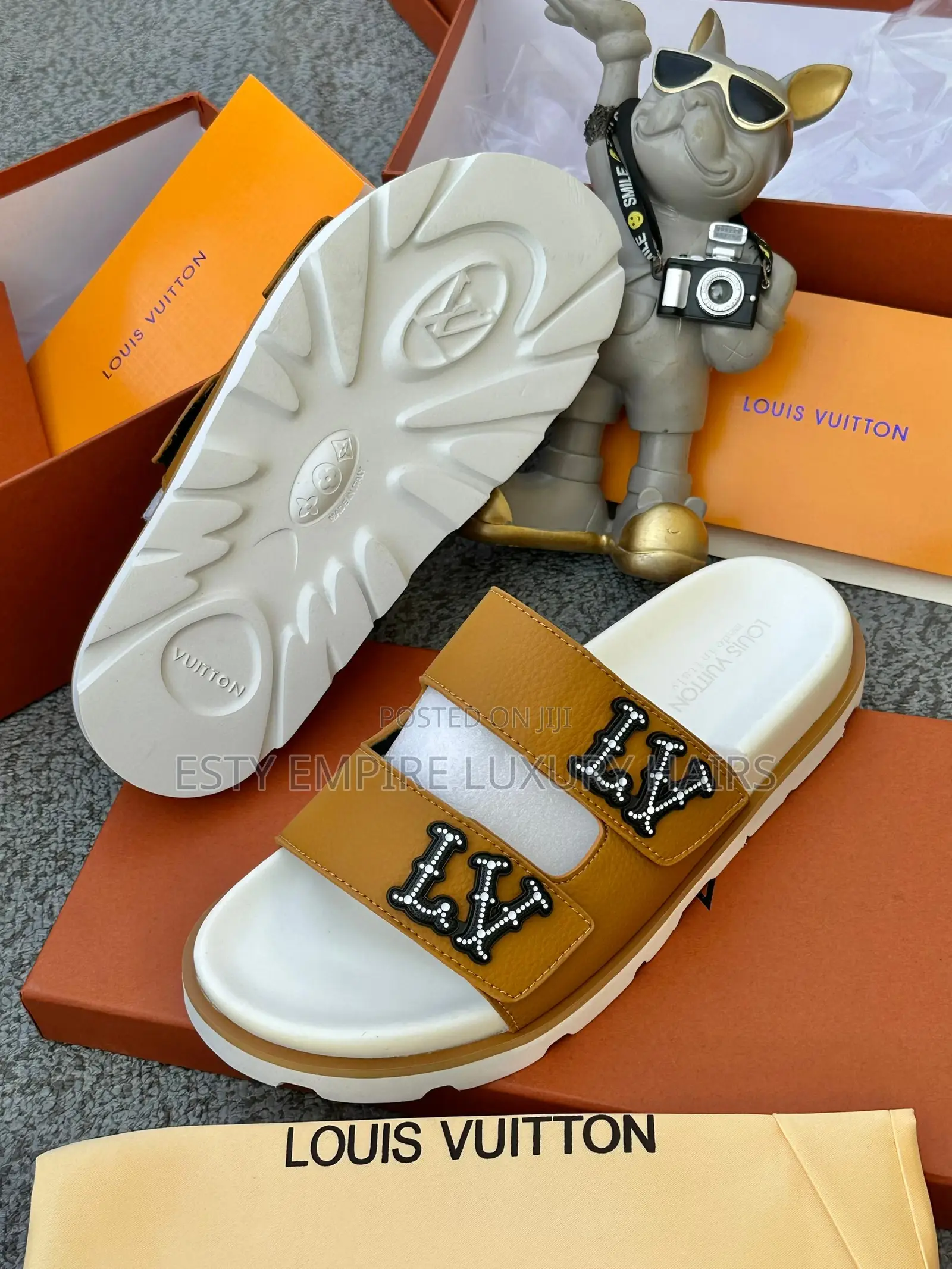 High Quality Luxury Louis Vuitton Leather Pam