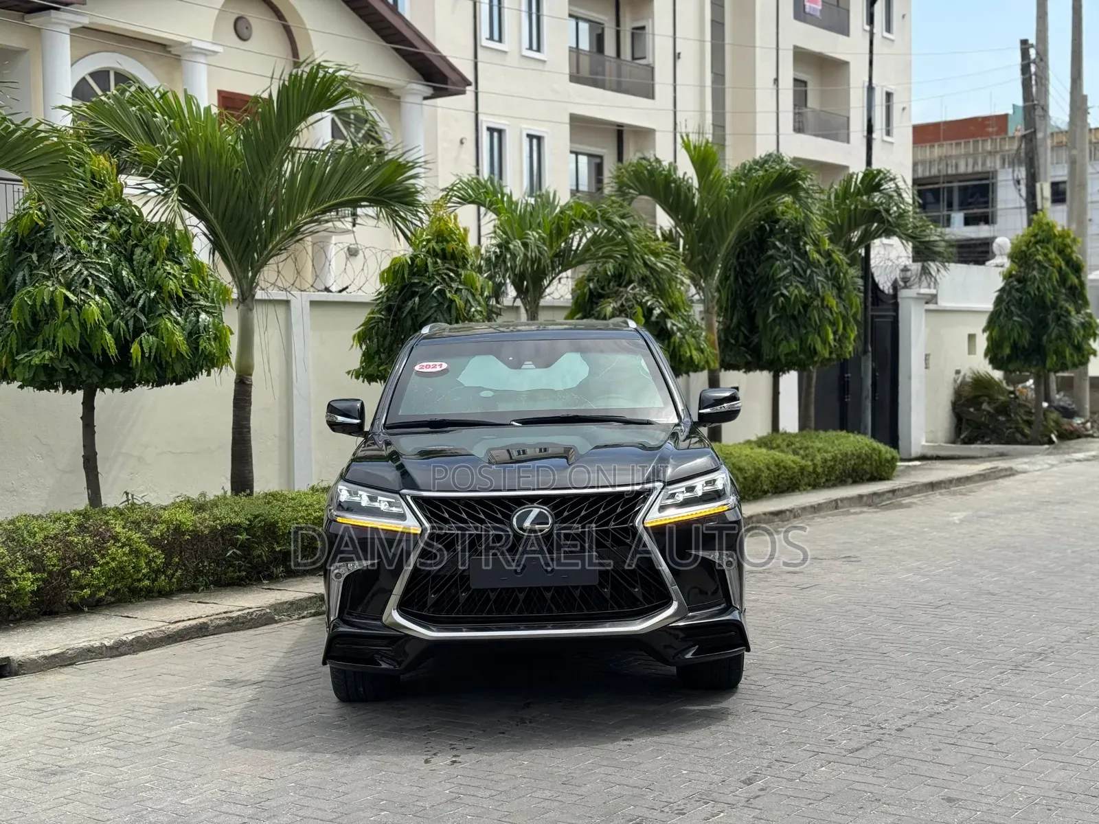 Lexus LX 2021 Black