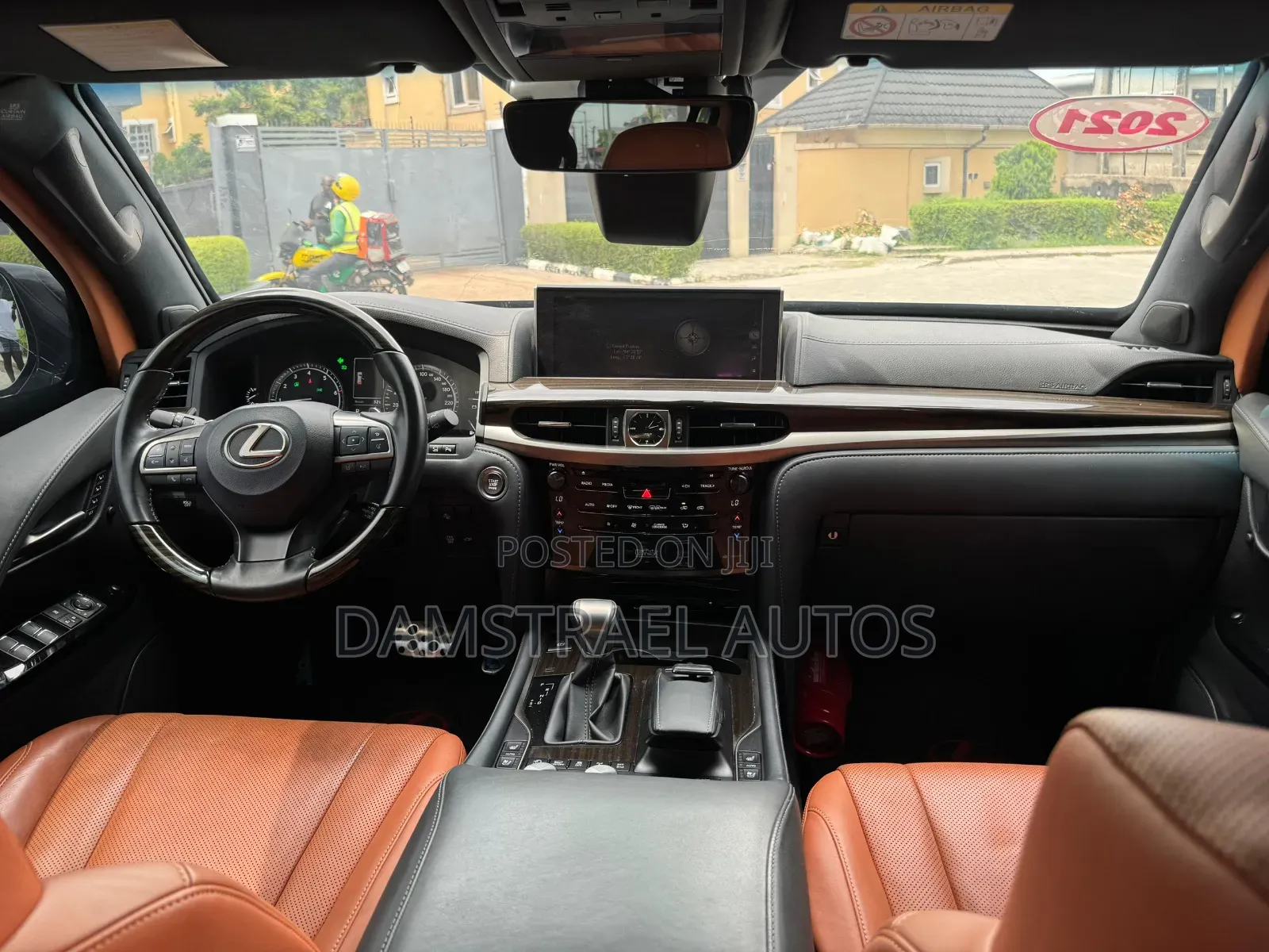 Lexus LX 2021 Black