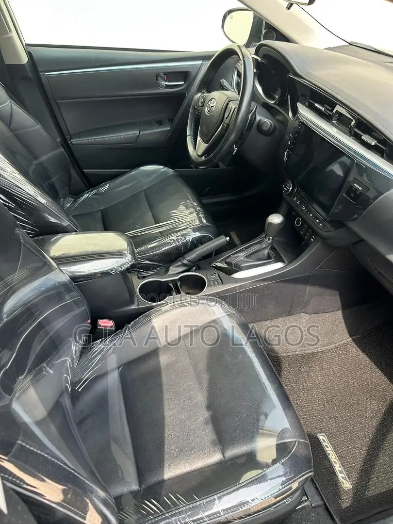 Toyota Corolla S 4dr Sedan (1.8L 4cyl CVT) 2014 Blue