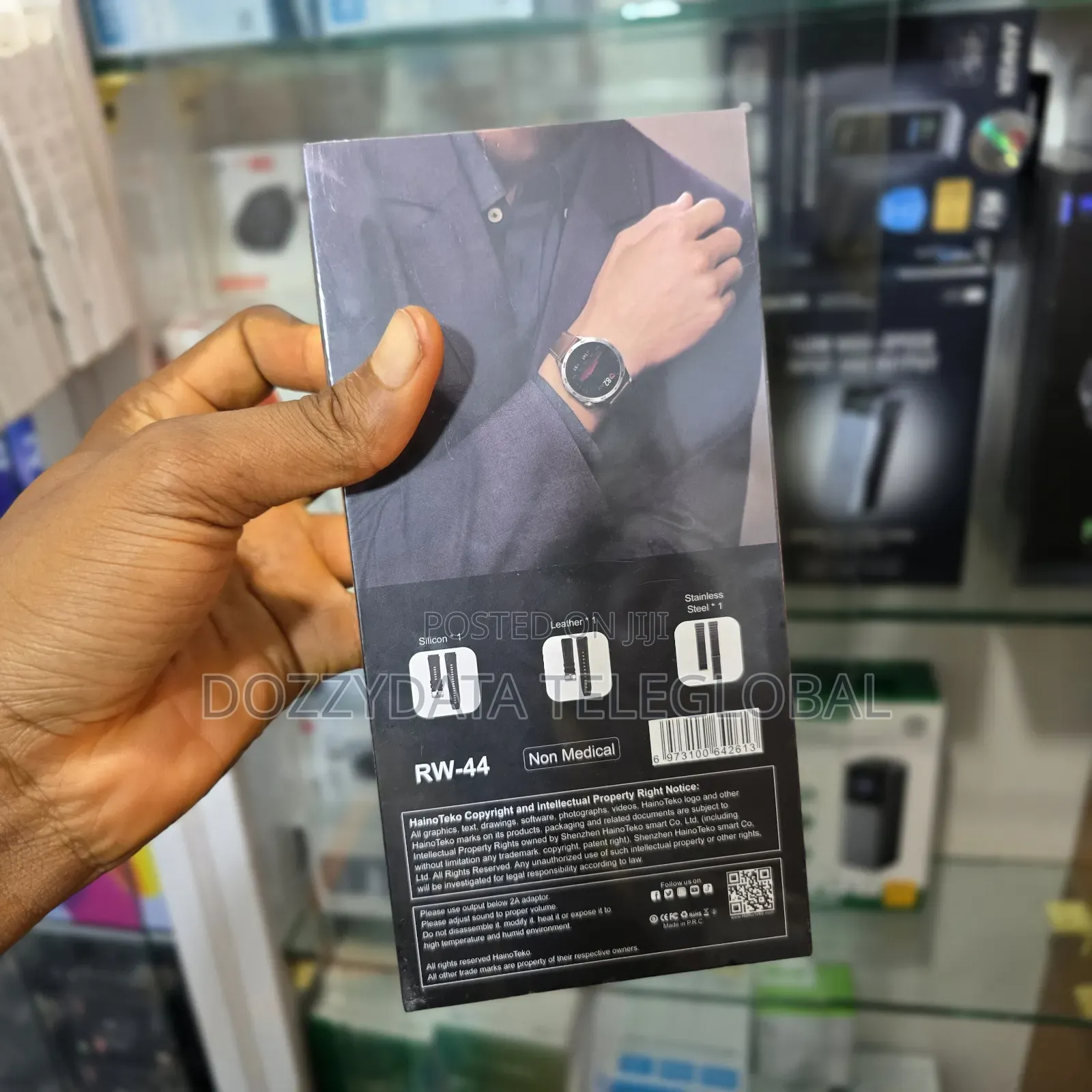 Hainoteko Rw44 Gt4 Smartwatch and Three Interchangeable Straps
