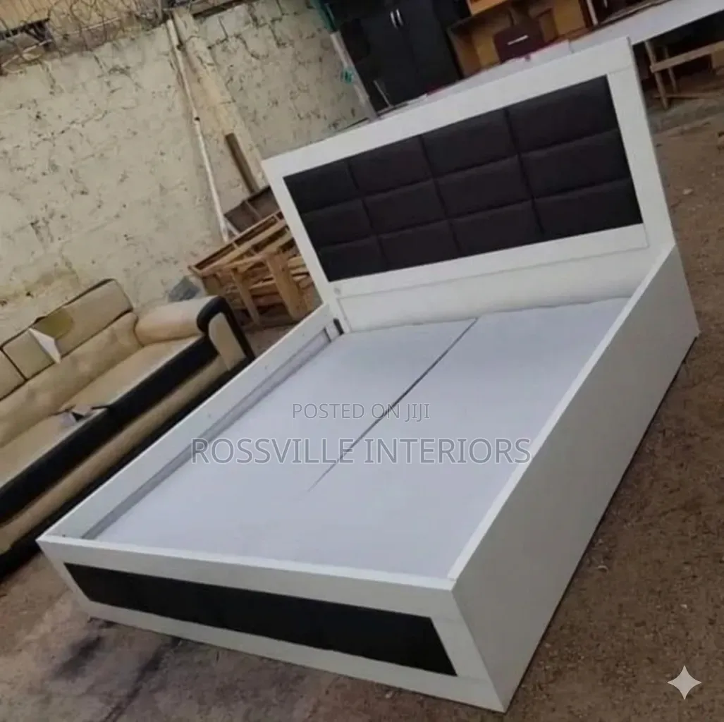 4ft / Small Double Bedframe Affordable Durable Bedframe