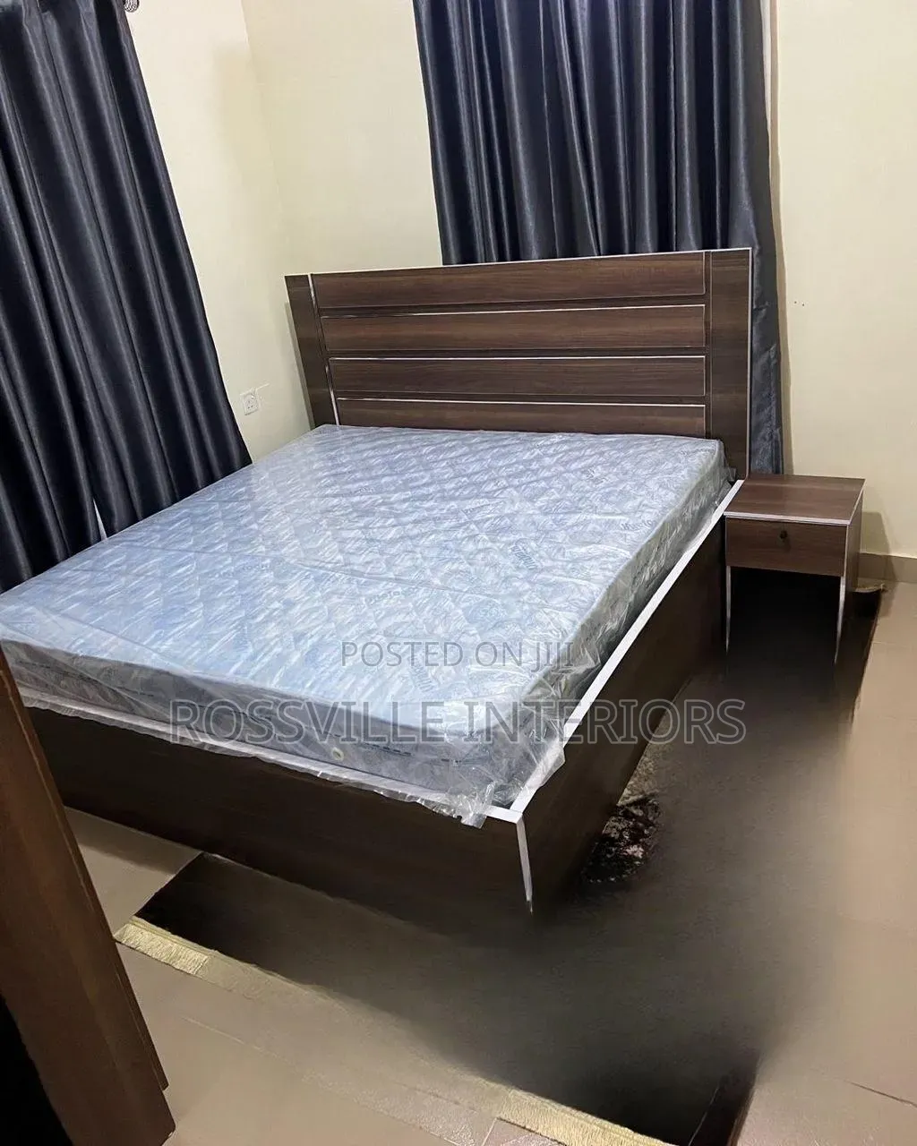 4ft / Small Double Bedframe Affordable Durable Bedframe