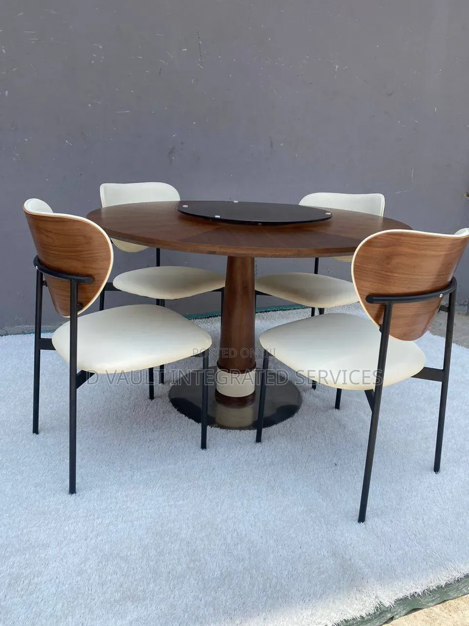 4 Seater Classic Dining