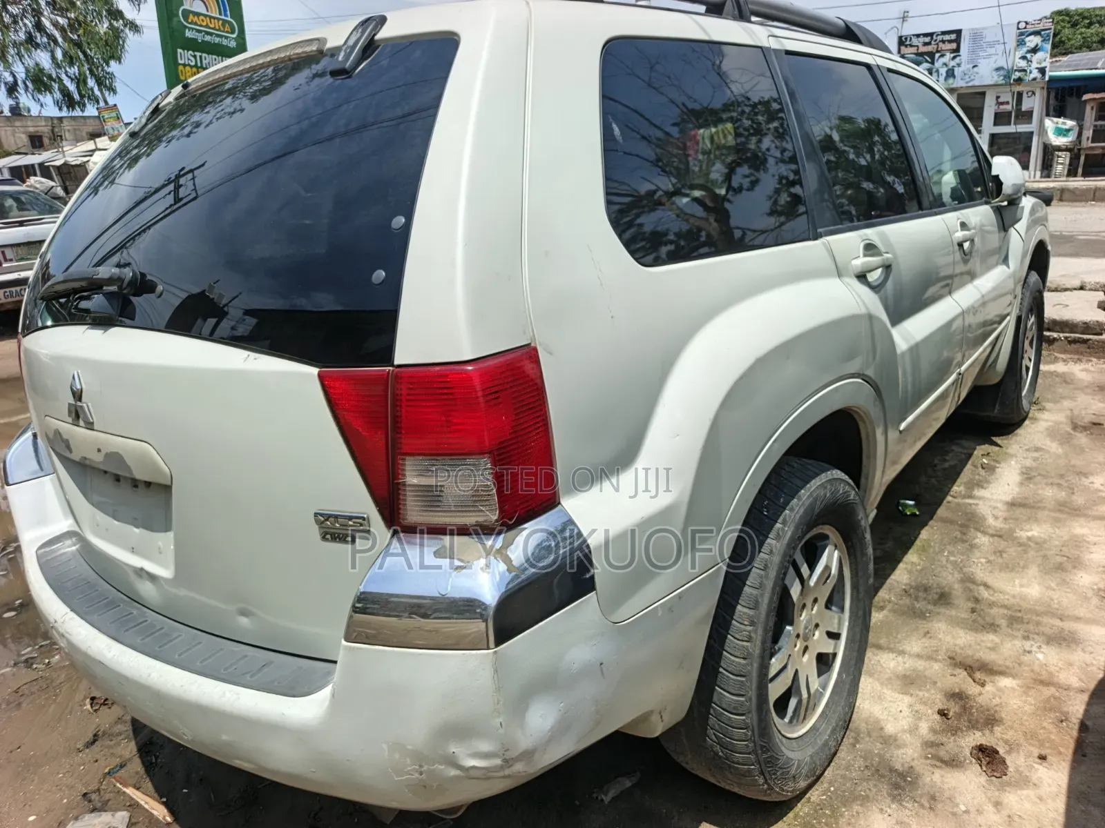 Mitsubishi Endeavor Limited AWD 2005 White