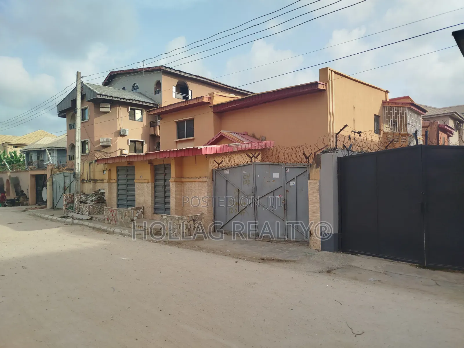 3bdrm Block of Flats in Ago Palace for sale