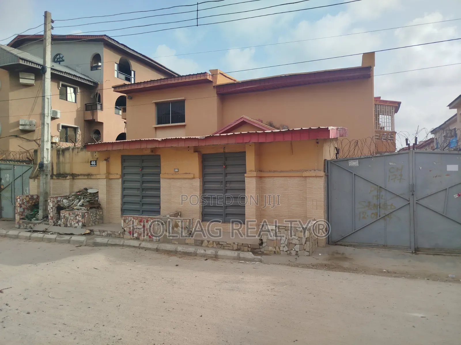3bdrm Block of Flats in Ago Palace for sale