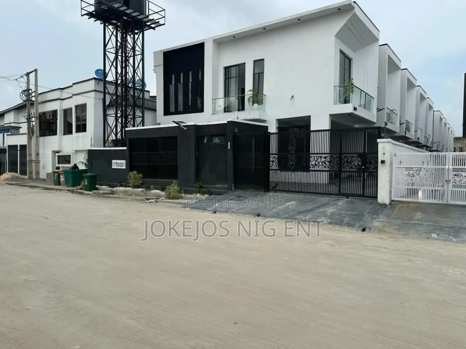 3bdrm Duplex in Ikota Gra Lekki for sale