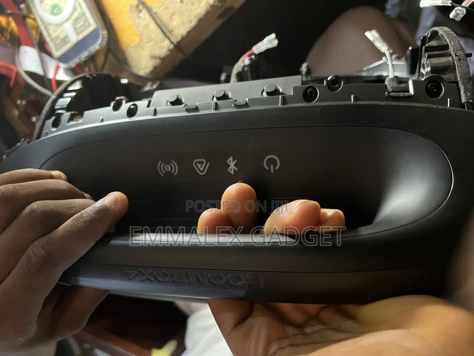 Boombox 4 Repair