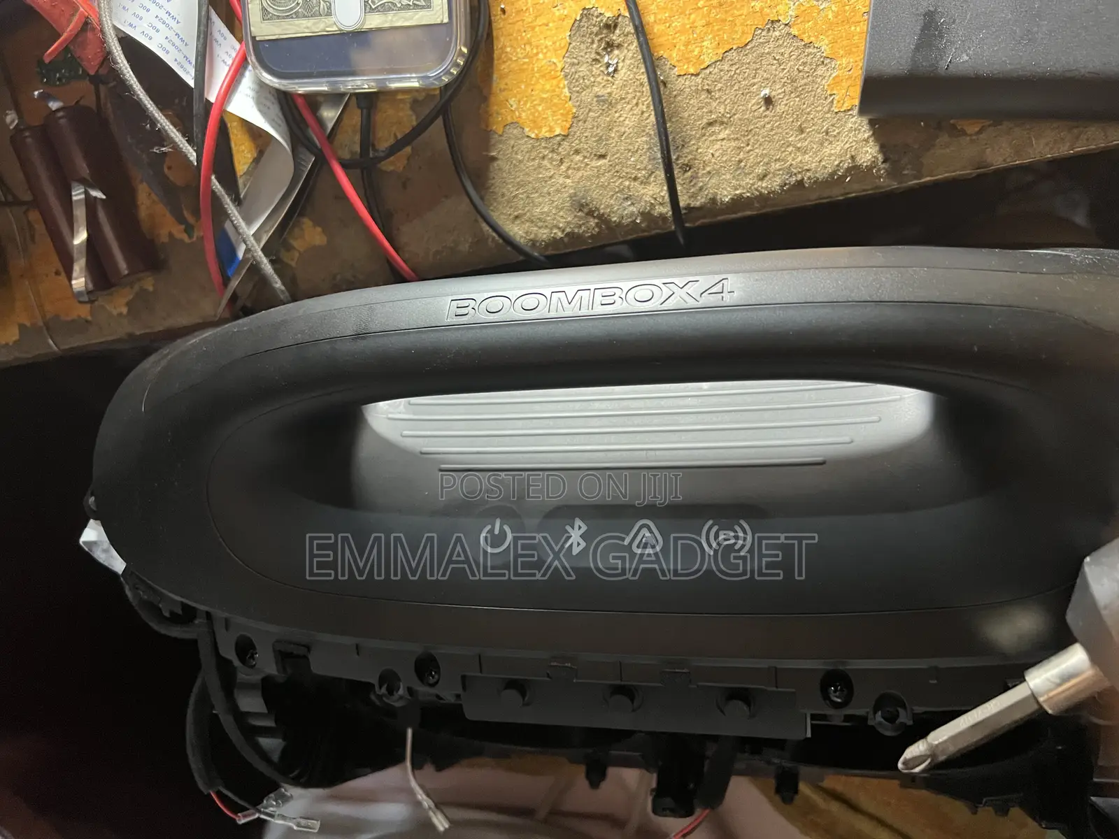 Boombox 4 Repair
