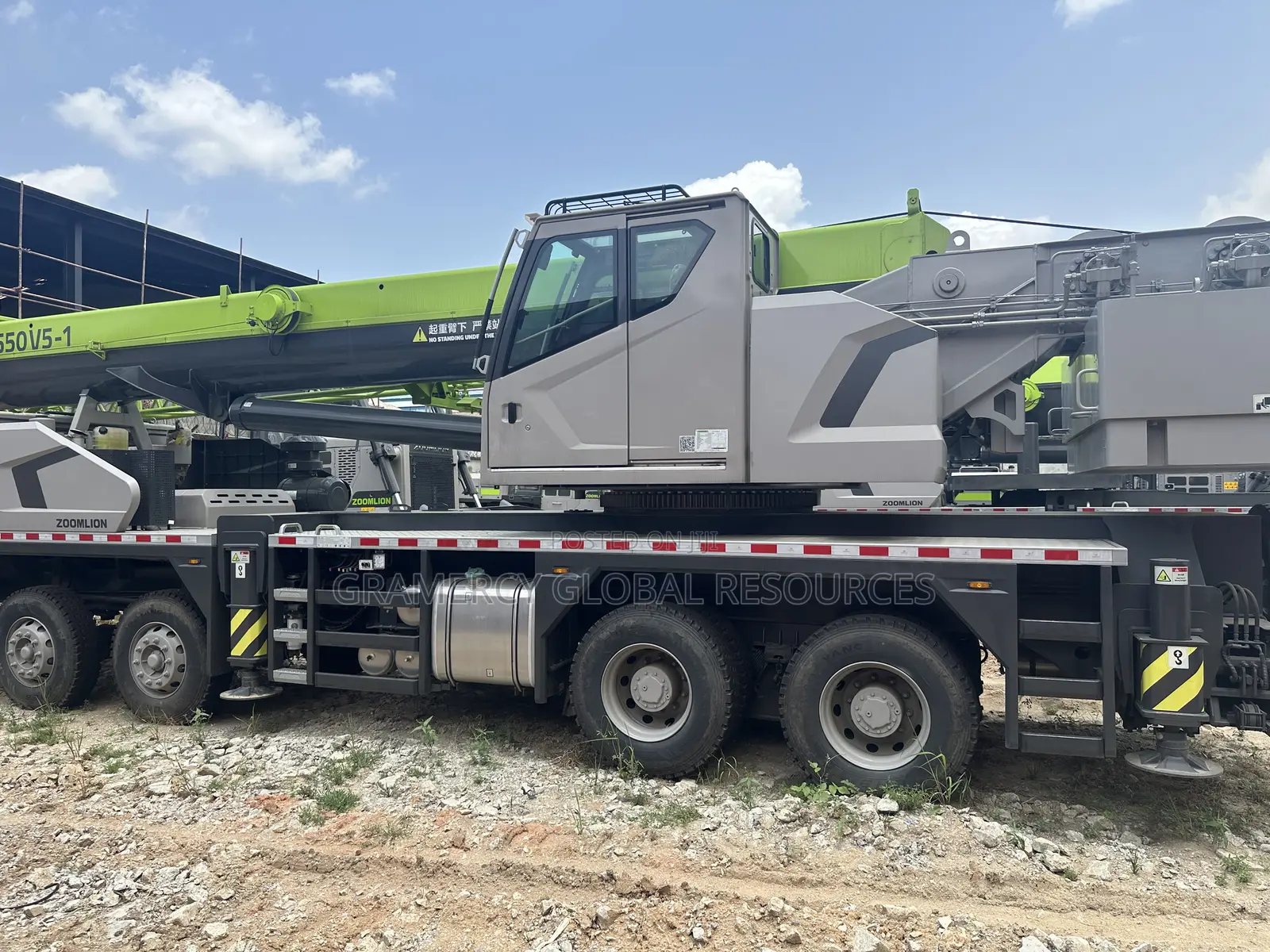 Brand New Zoomlion 55 Tons Mobile Crane for Sale