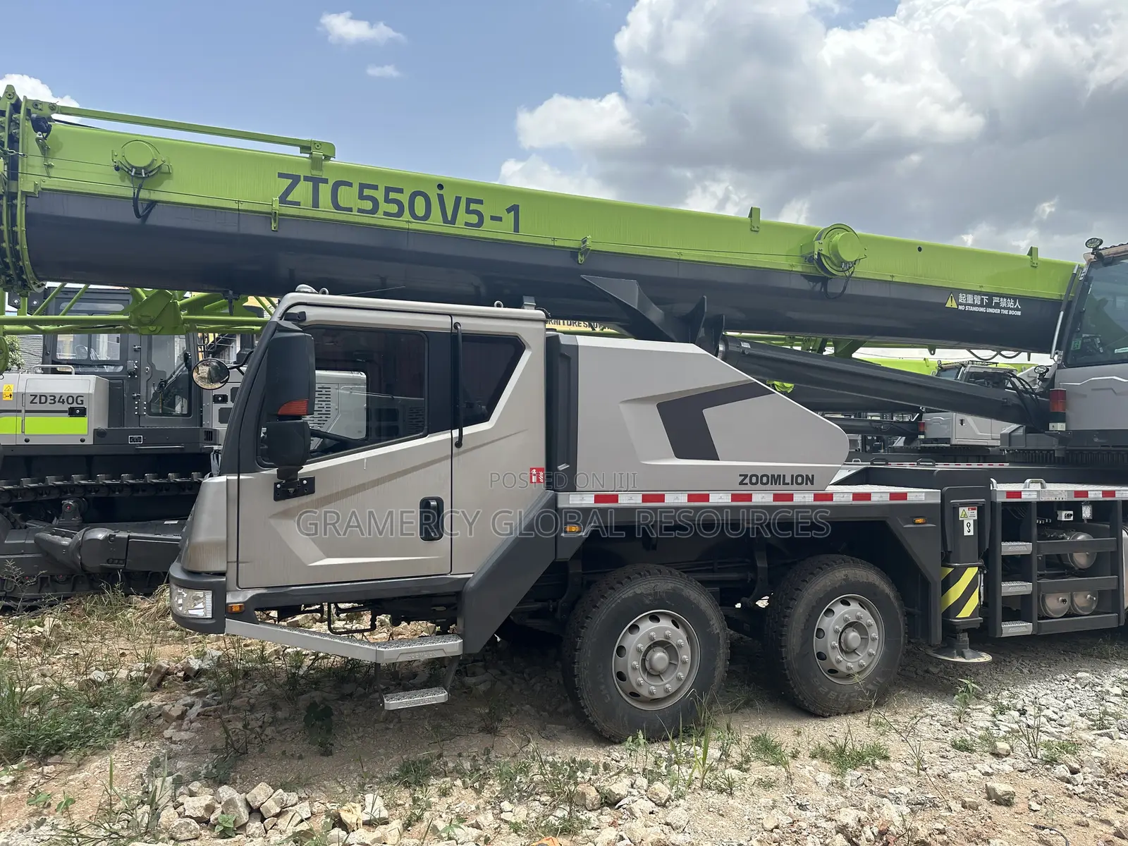 Brand New Zoomlion 55 Tons Mobile Crane for Sale