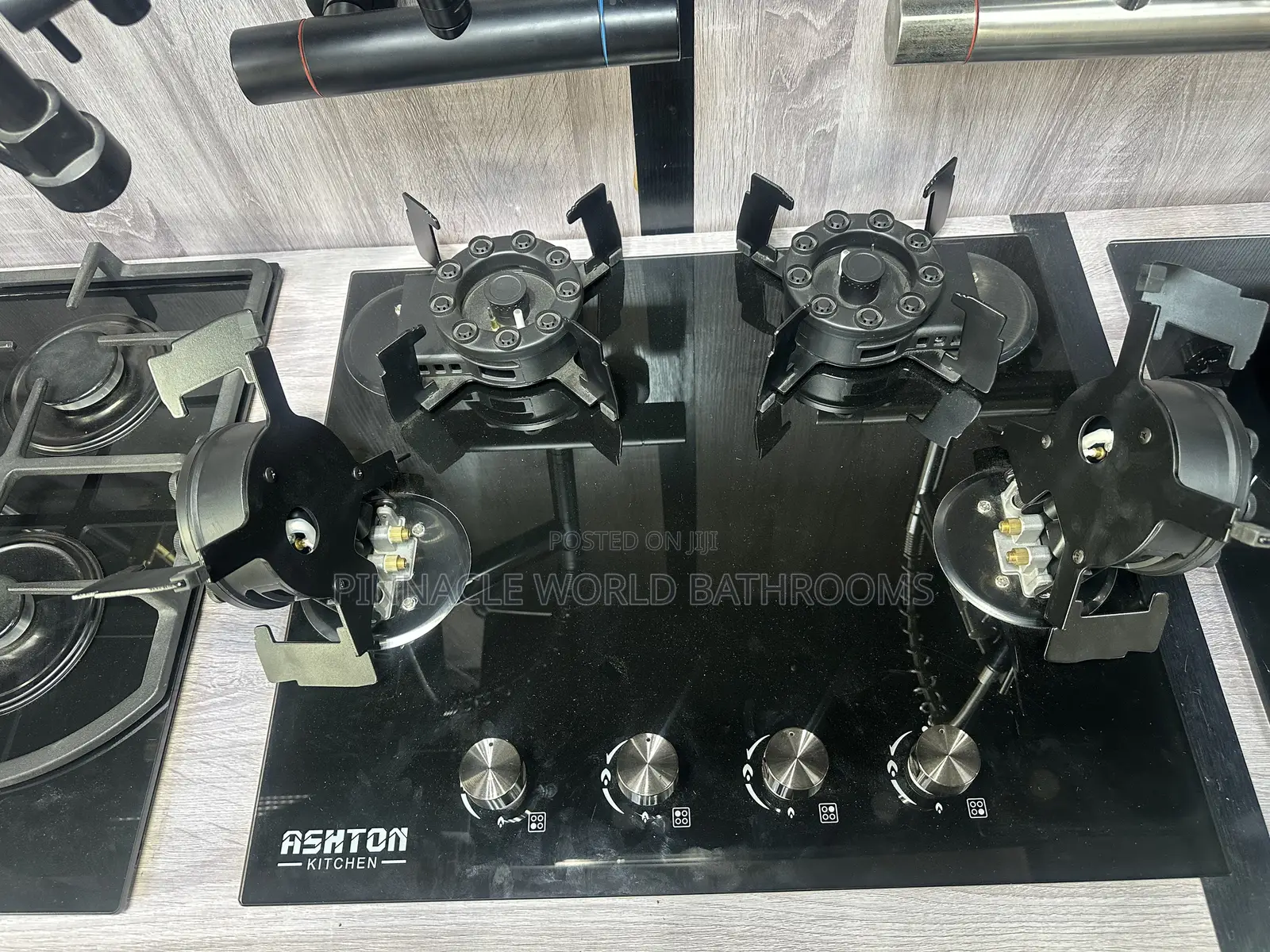 60cm Glass Flip Up 4 Burner Gas Cooker Built In