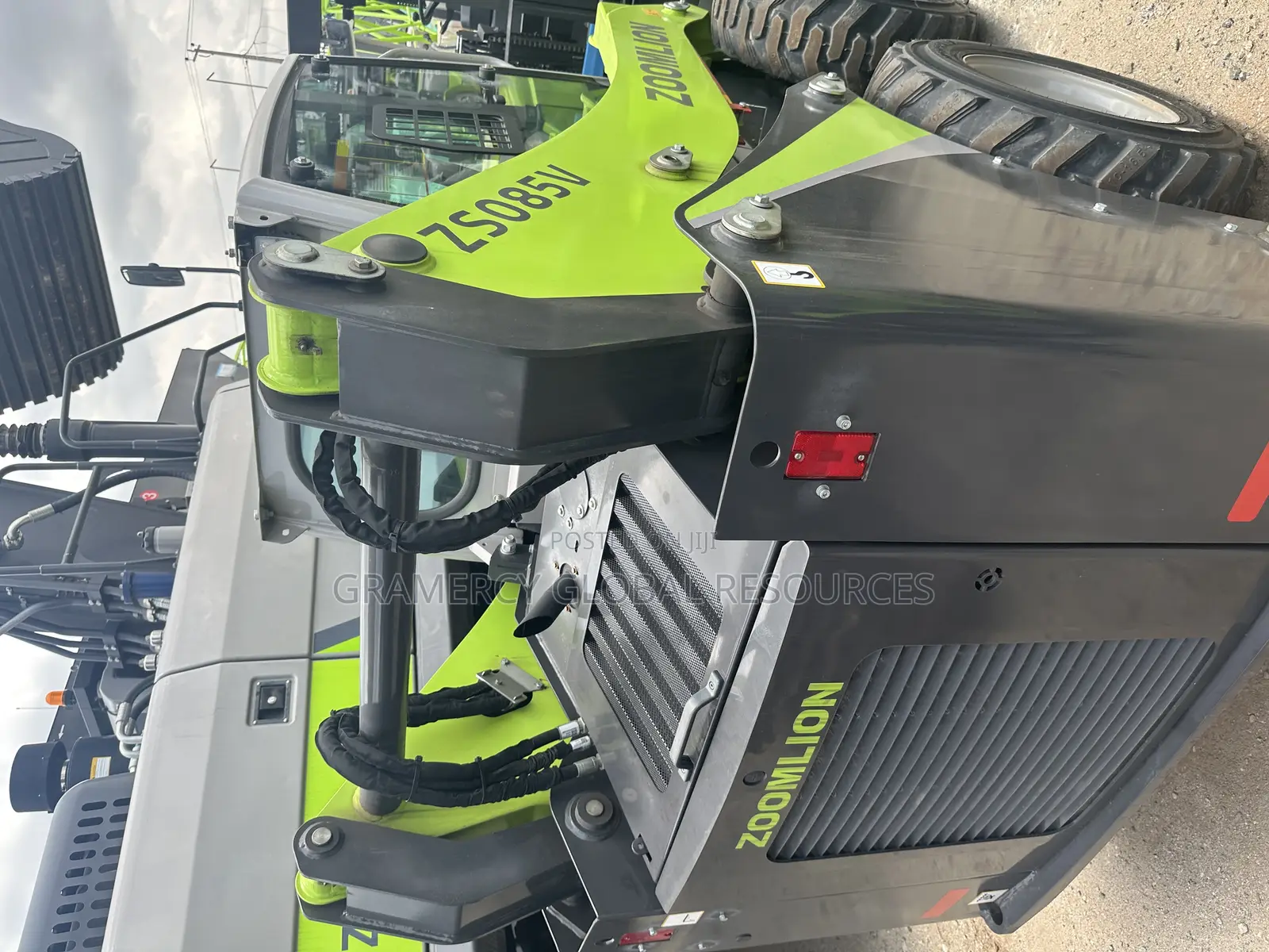 Brand New Zoomlion Compact Skid Steer Mini Loader for Sale