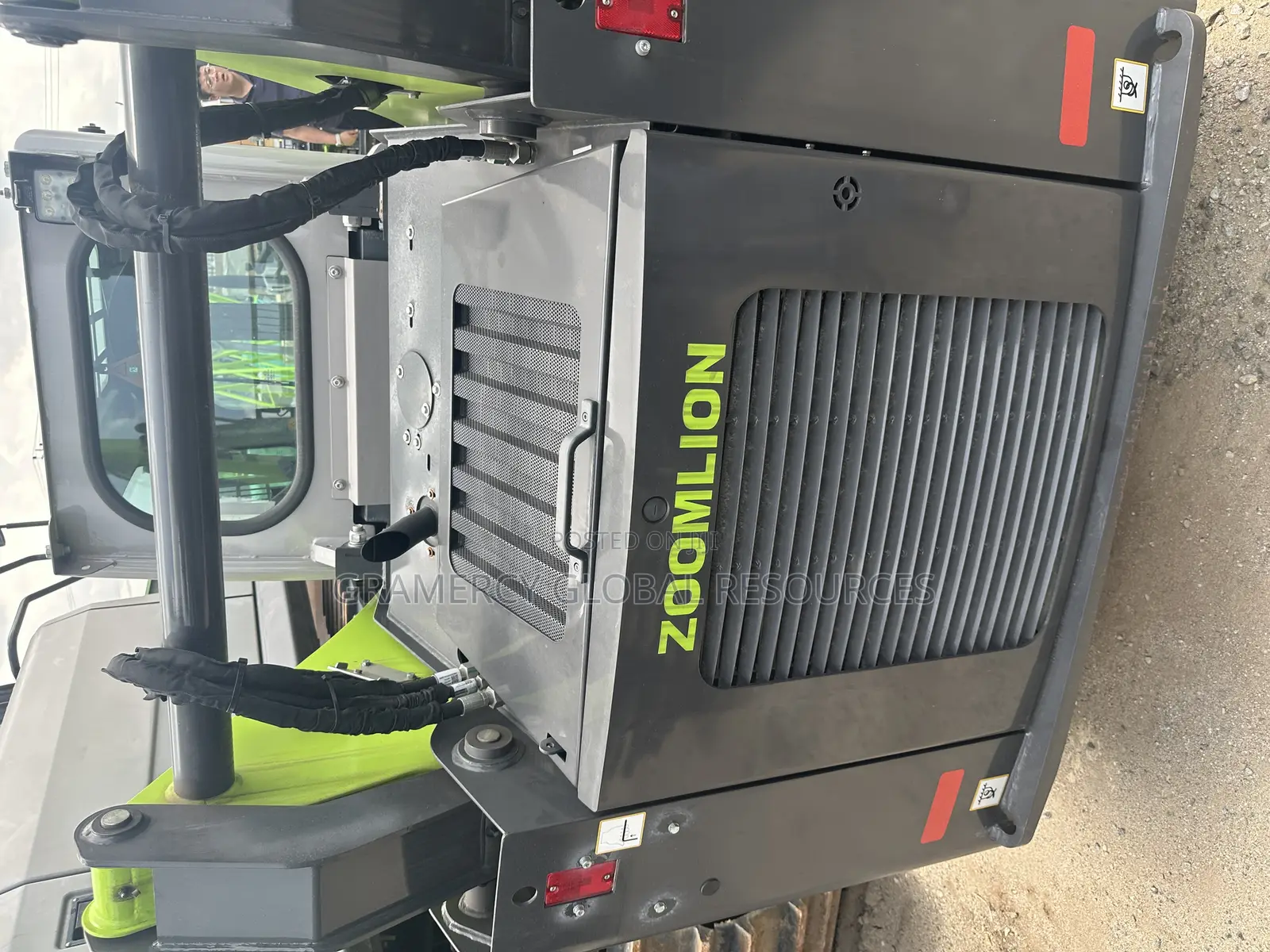 Brand New Zoomlion Compact Skid Steer Mini Loader for Sale