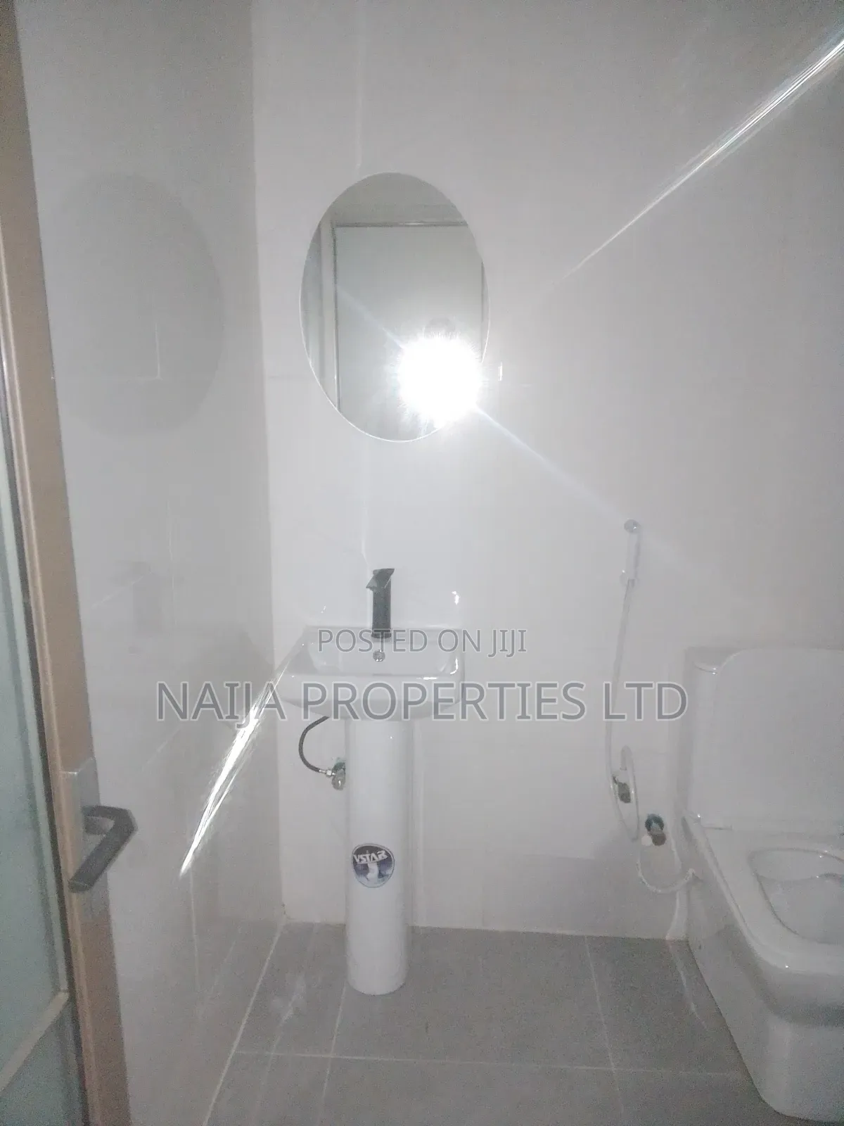 21 Rooms Hotel by Lbs, Ajah for Lease