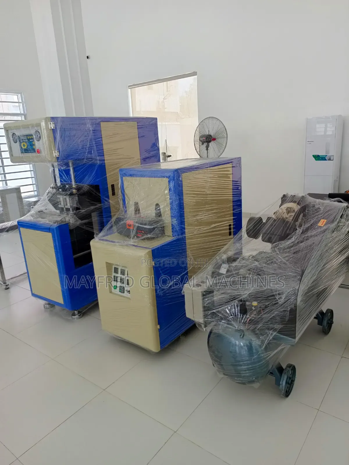 Plastic Bottle Blowing Machine Pet Blowing Pet Blower