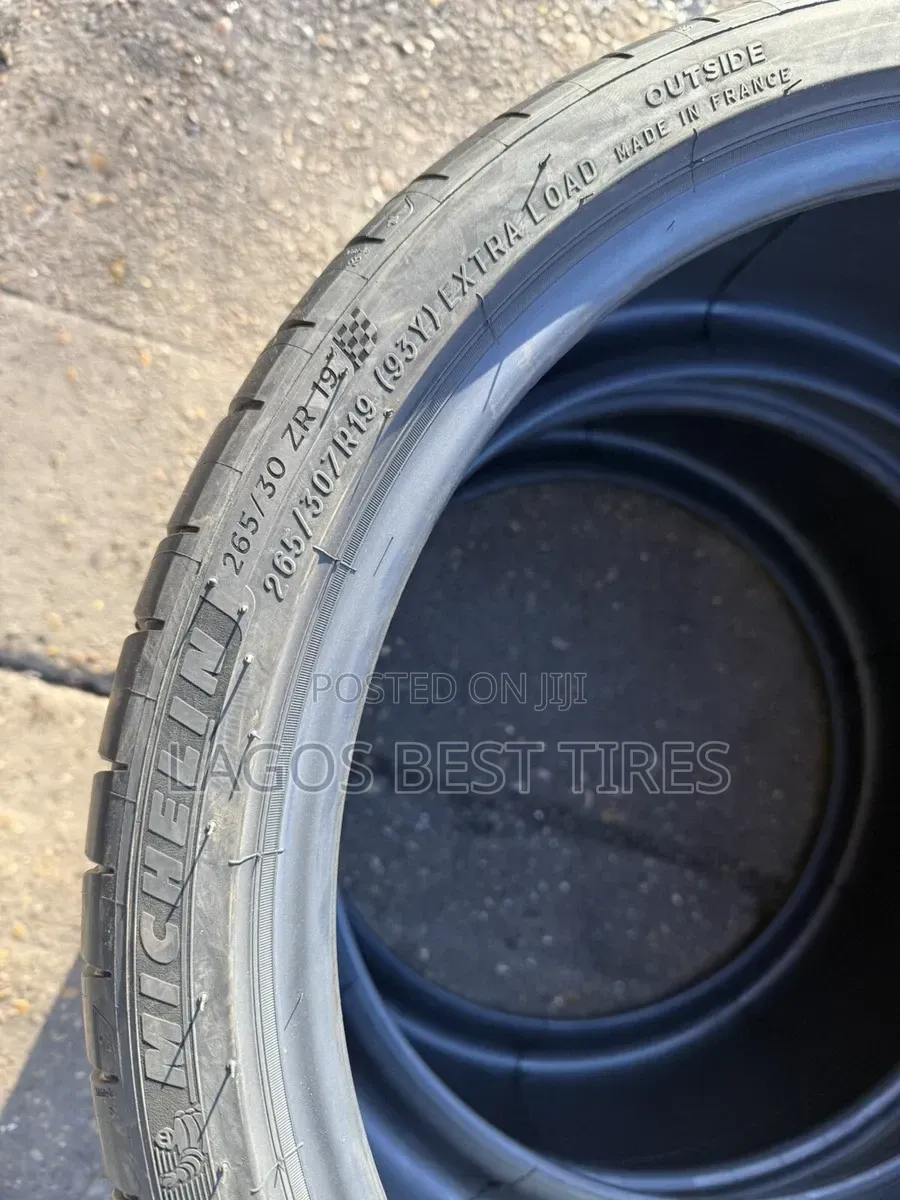 ​ Pair: Michelin Pilot Sport 4 S (245/35zr20) – Brand New!