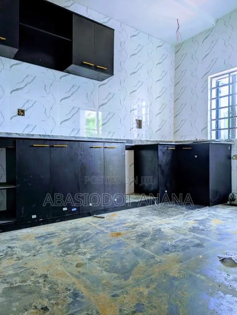 2bdrm Duplex in Main Shelter Afrique, Uyo for rent