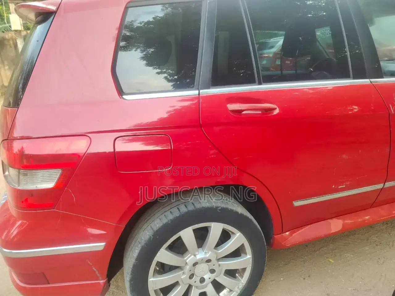 Mercedes-Benz GLK-Class 2010 Red