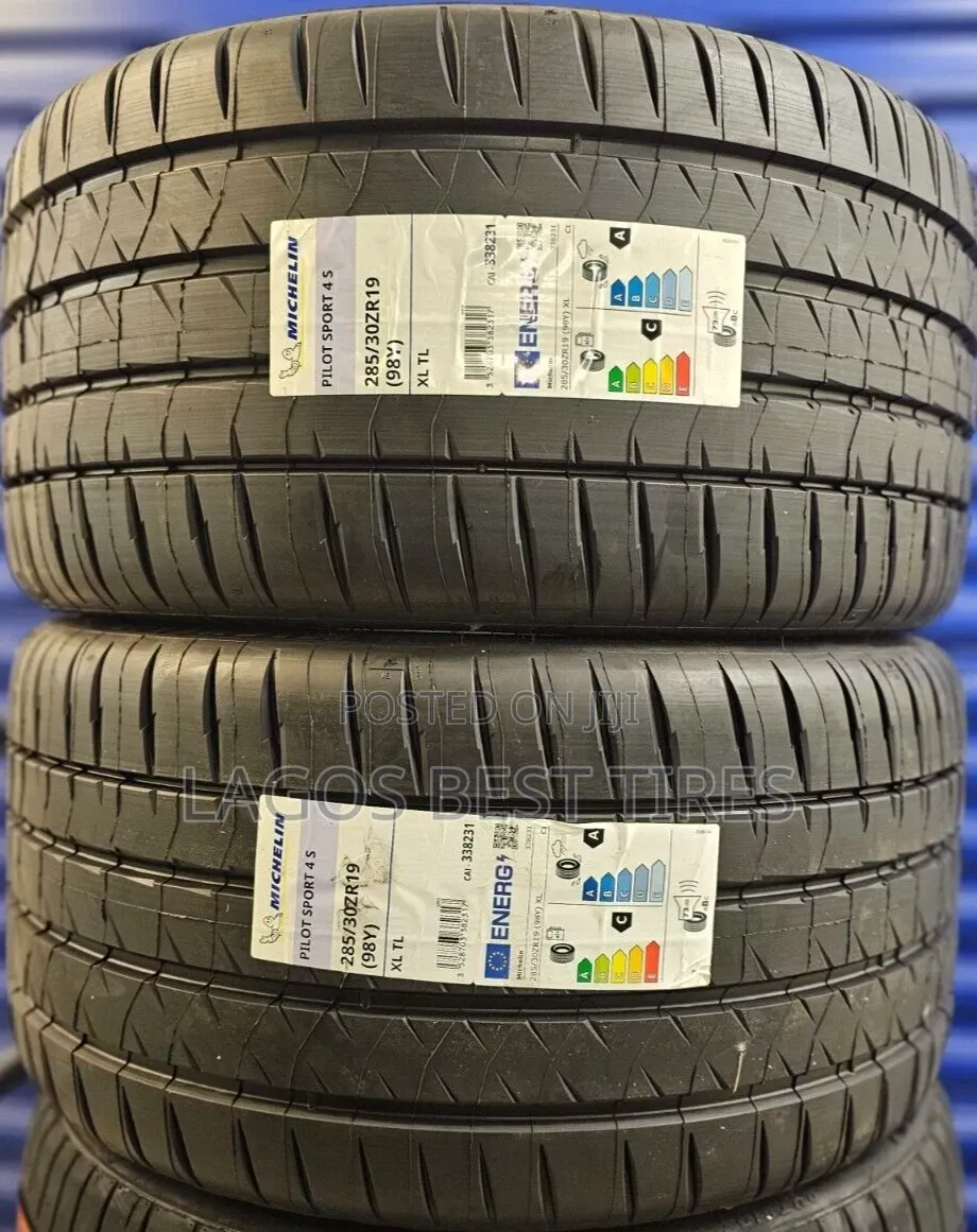 Brandnewmichelinpilot Sport4s(255/35zr19)–Professionalgradeperformance