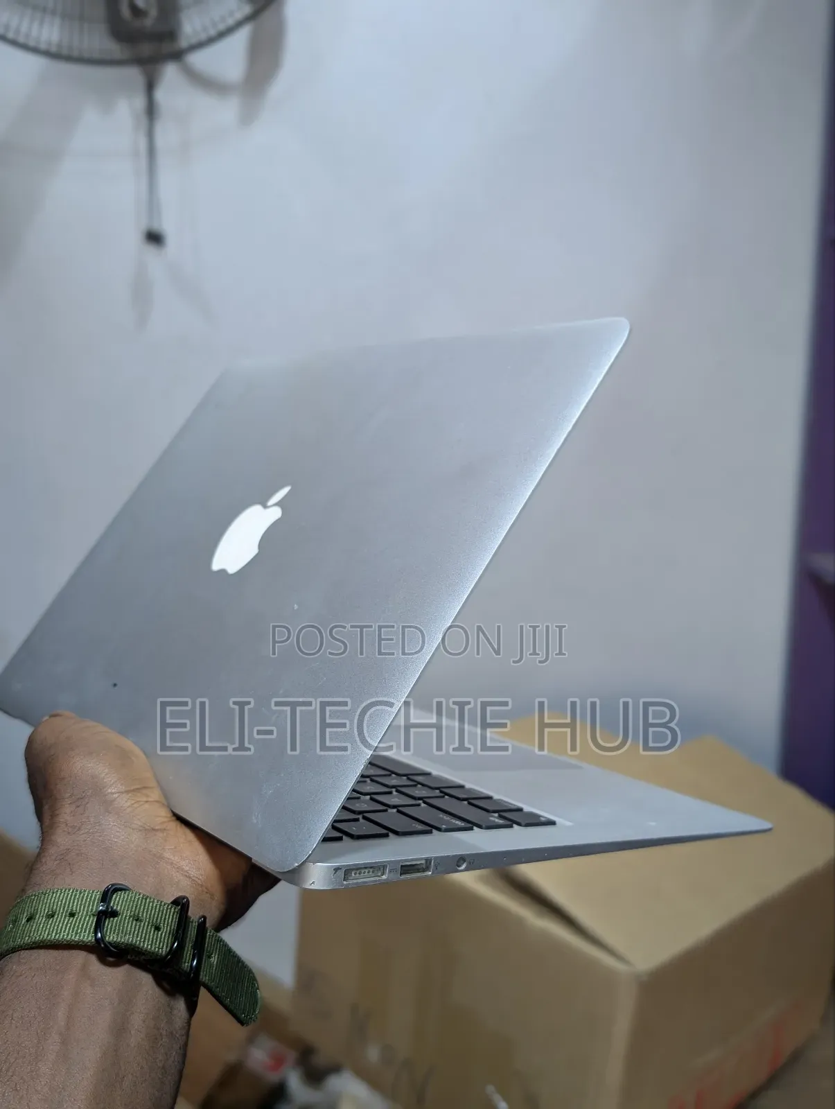 Laptop Apple MacBook Air 2015 8GB Intel Core i5 SSD 128GB