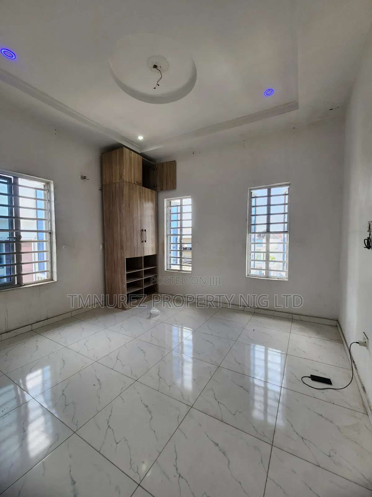 2bdrm Apartment in Chevron for rent