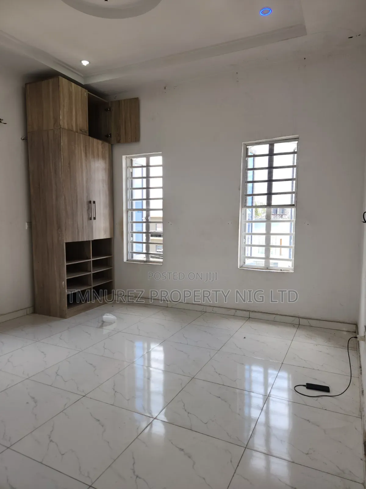 2bdrm Apartment in Chevron for rent