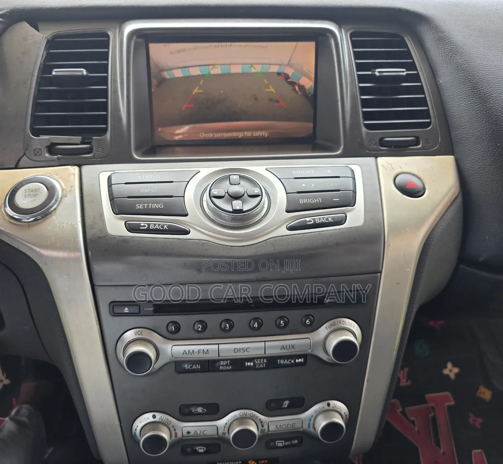 Nissan Murano S 2011 Gold