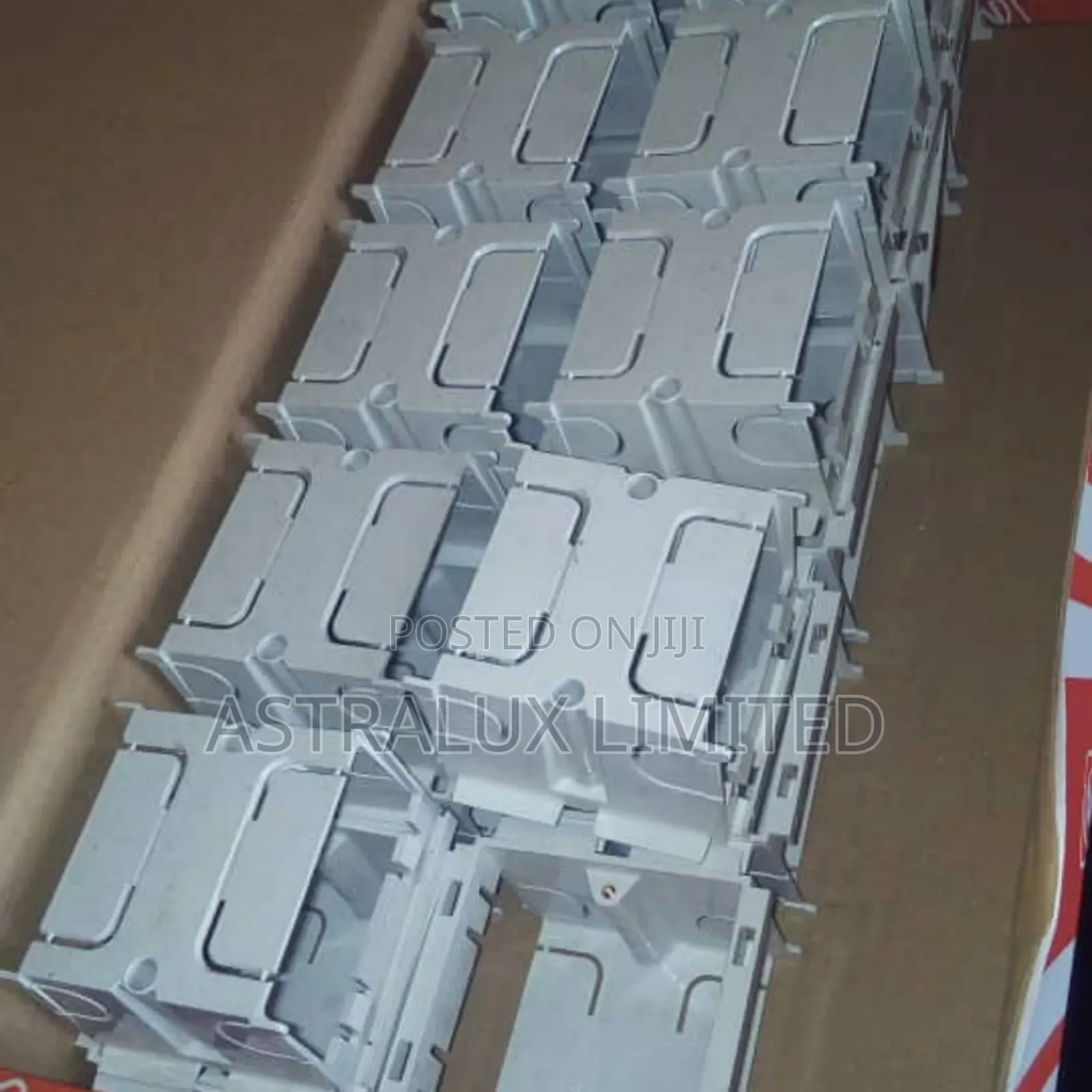 Mk 3x3 Trunking Pattress