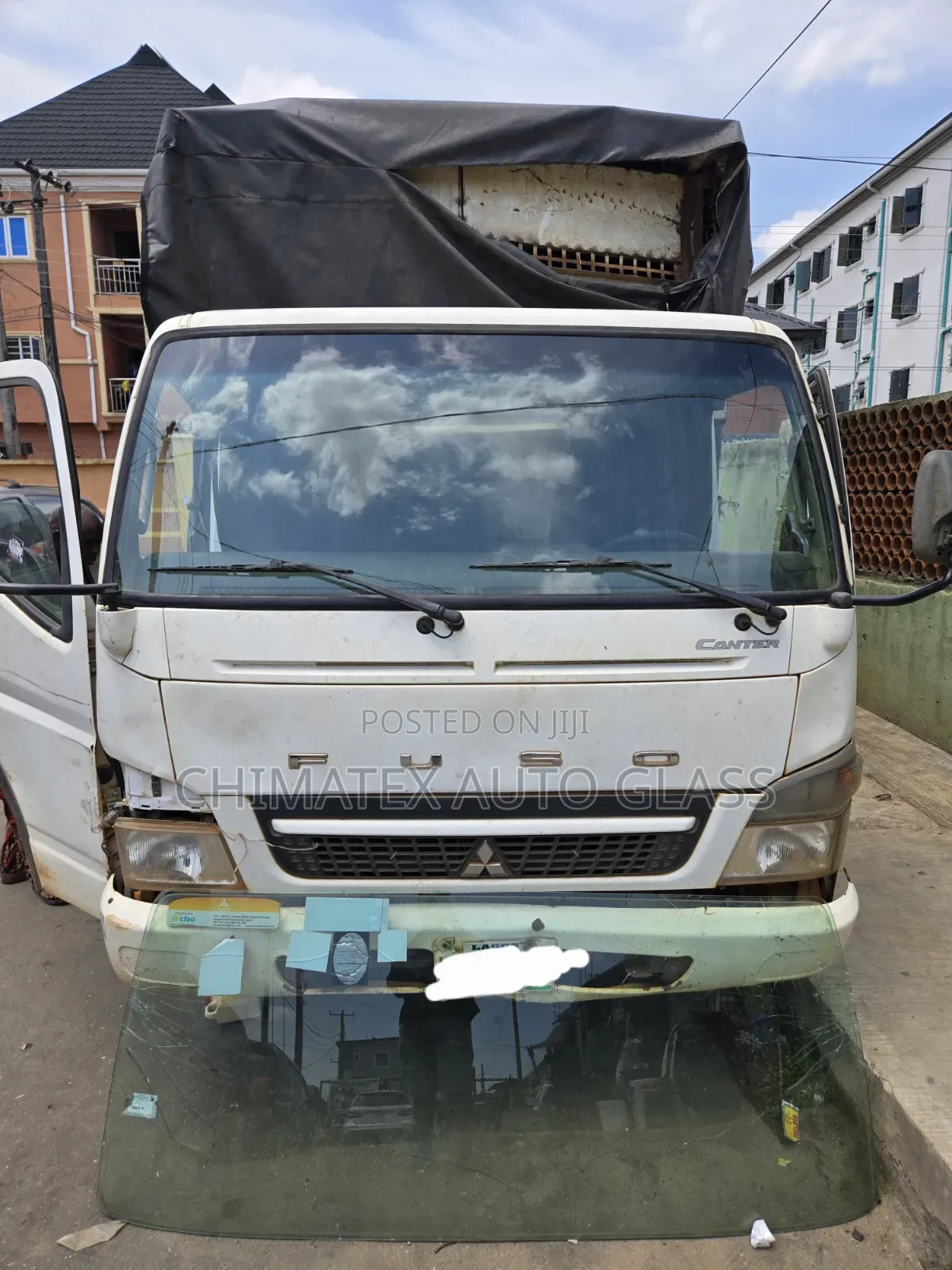 Mitsubishi Fuso Canter Windscreen Glass Available Installed