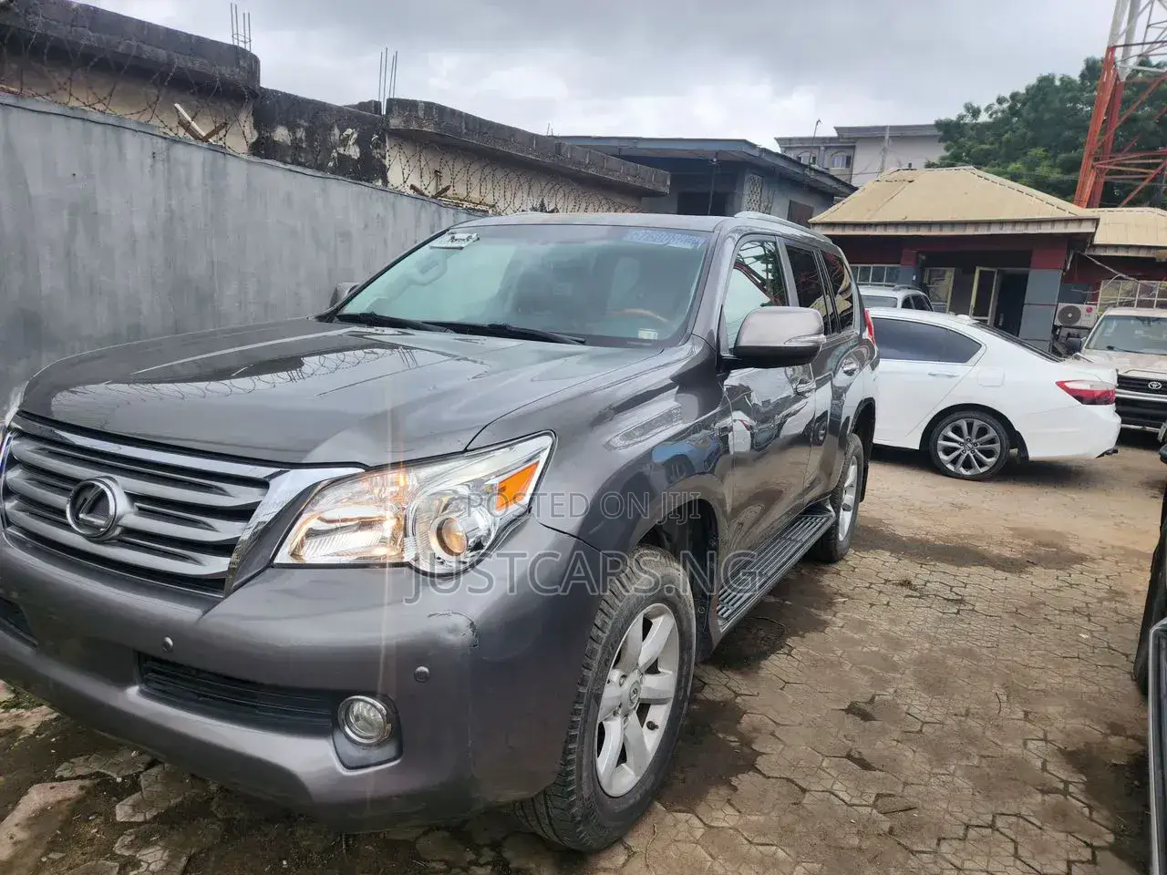 Lexus GX 2012 Brown