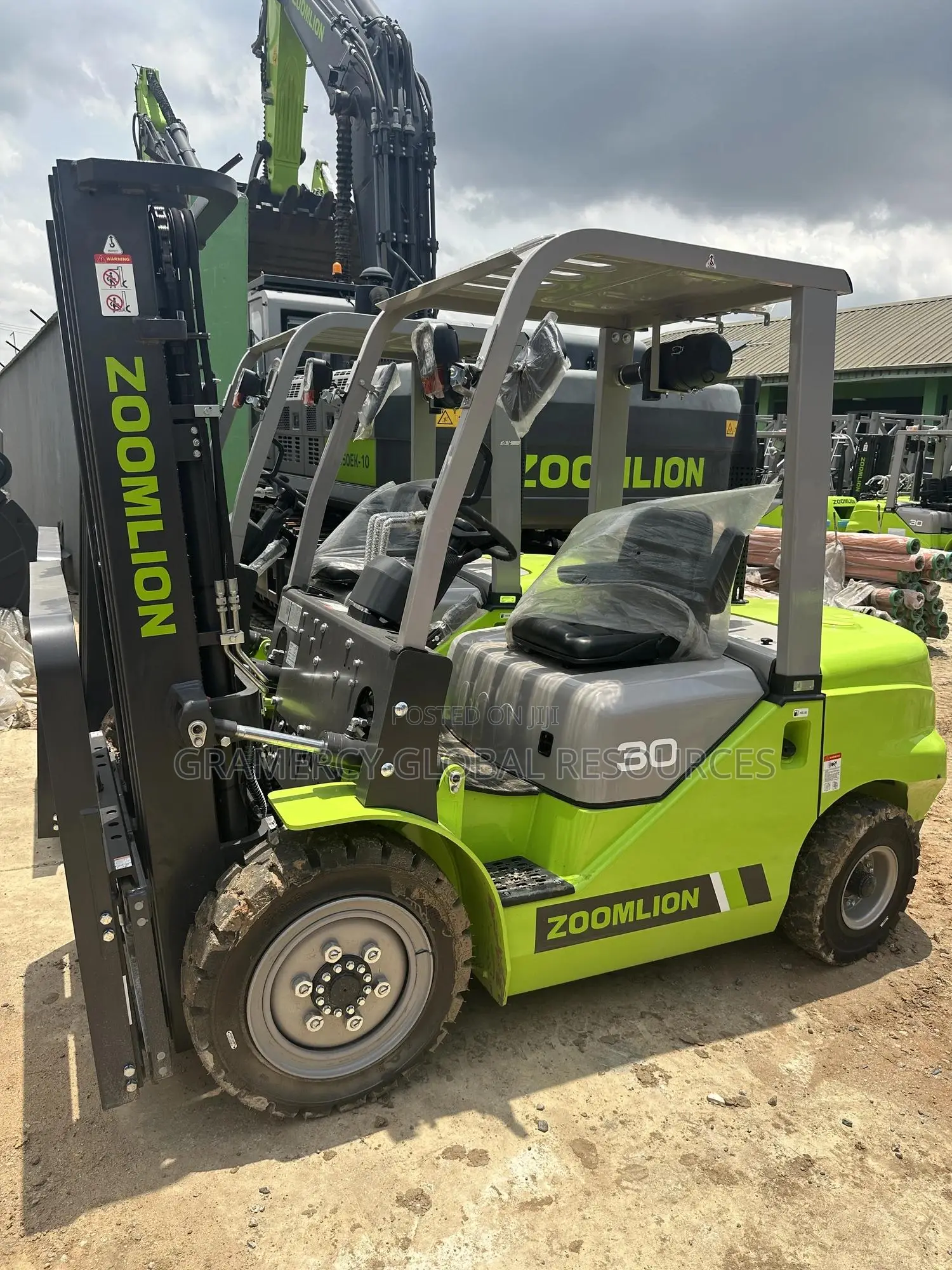 Brand New 3 Tons Zoomlion Forklift for Sale