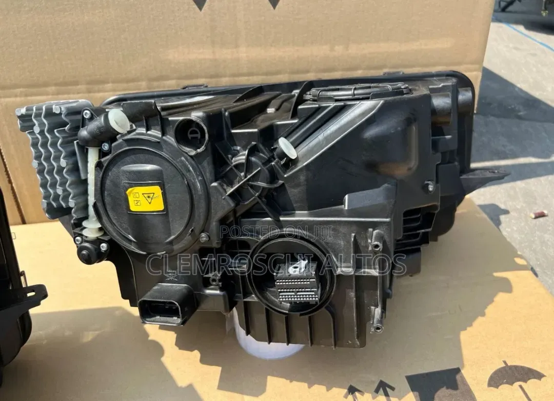 High Quality Certified Brandnew Original Headlamp Rolls Royce Cullinan