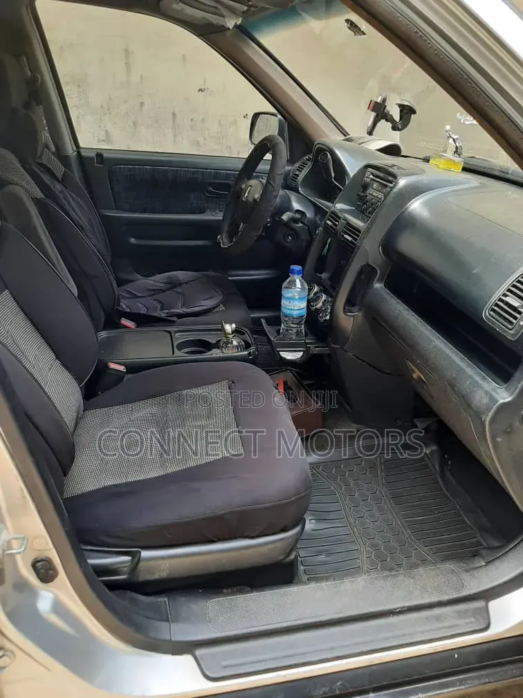 Honda CR-V 2004 Silver