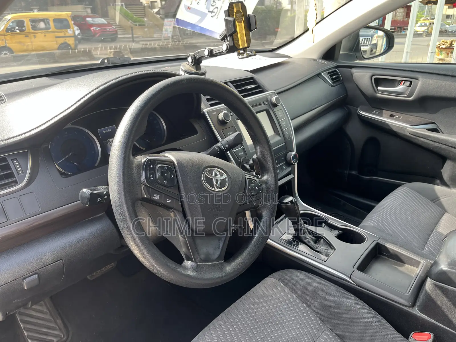 Toyota Camry LE 4dr Sedan (2.5L 4cyl 6A) 2017 Silver
