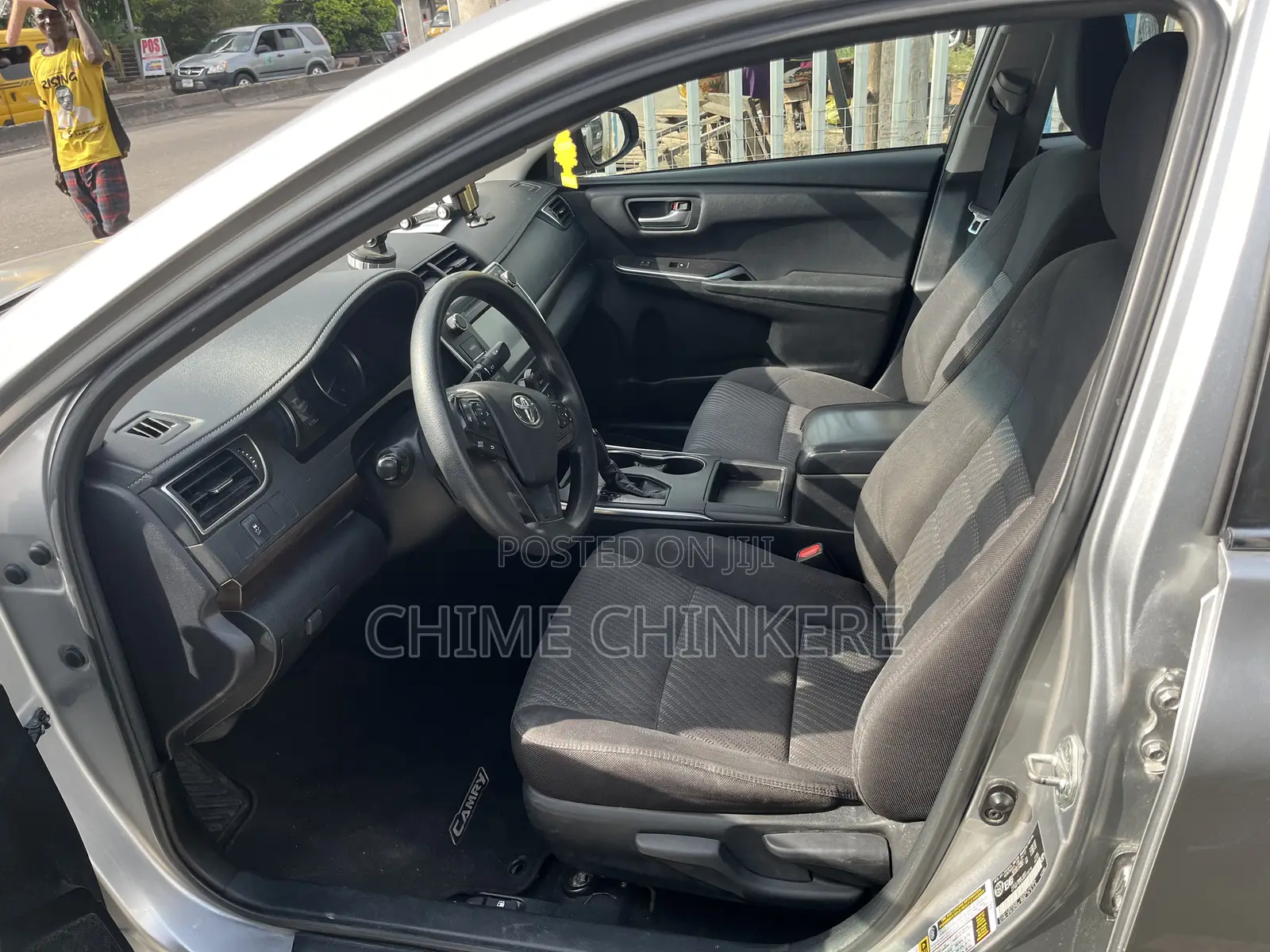 Toyota Camry LE 4dr Sedan (2.5L 4cyl 6A) 2017 Silver