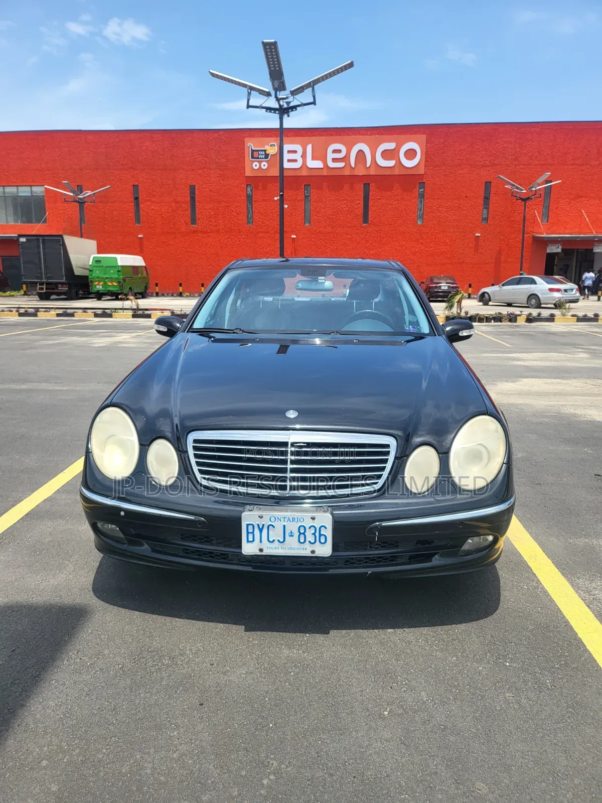 Mercedes-Benz E500 500 Sedan 2005 Black
