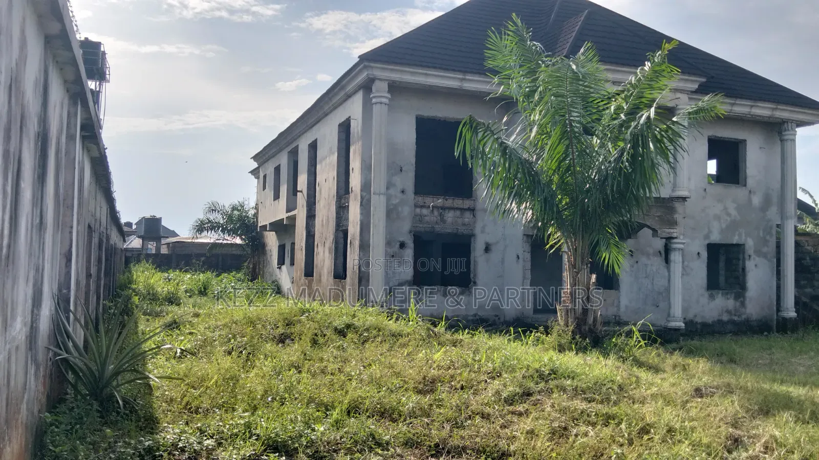 6bdrm Duplex in Eligbolo, Eliozu , for sale
