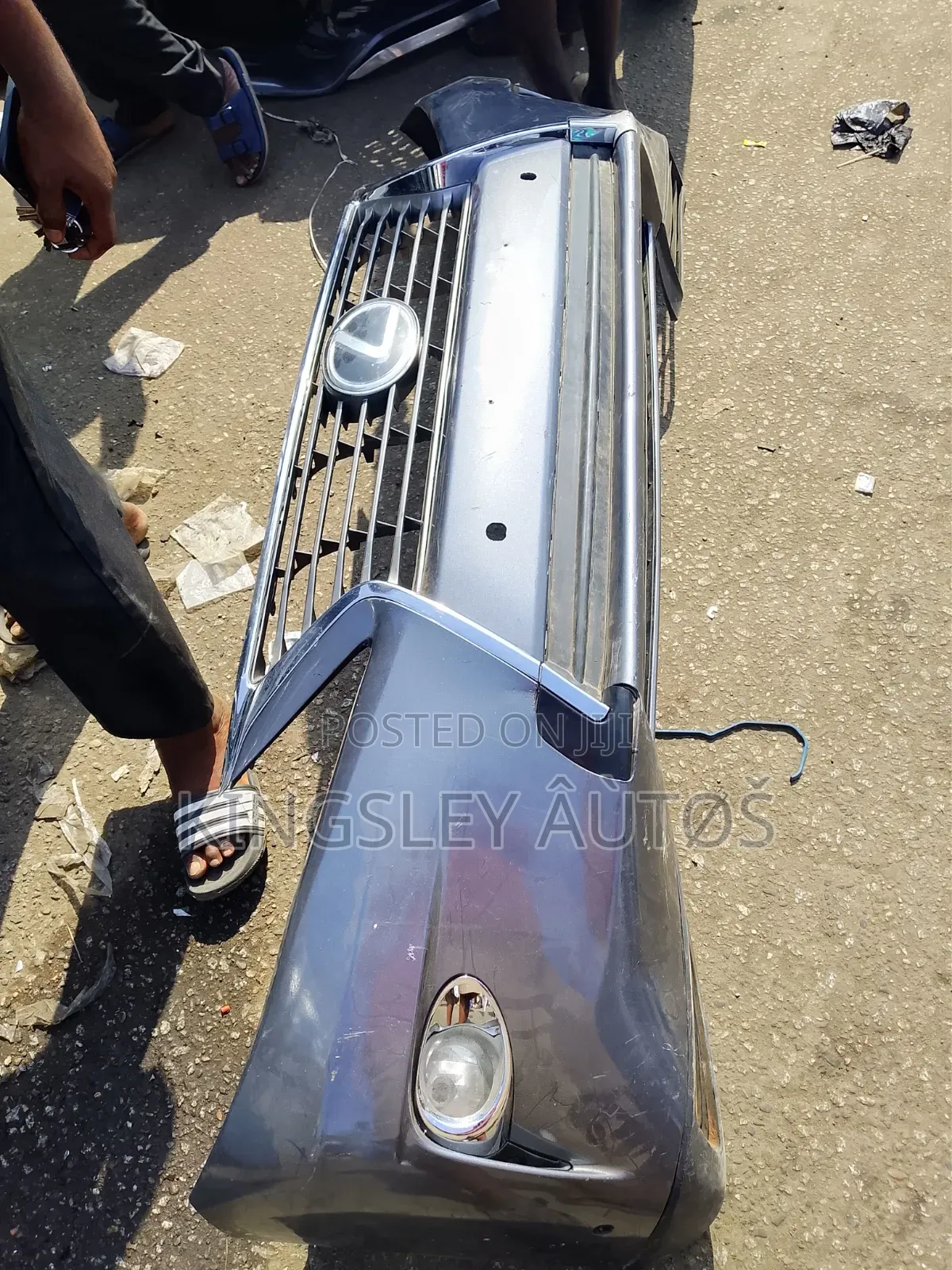 Complete Front Bumper Rx 350 2013 Model