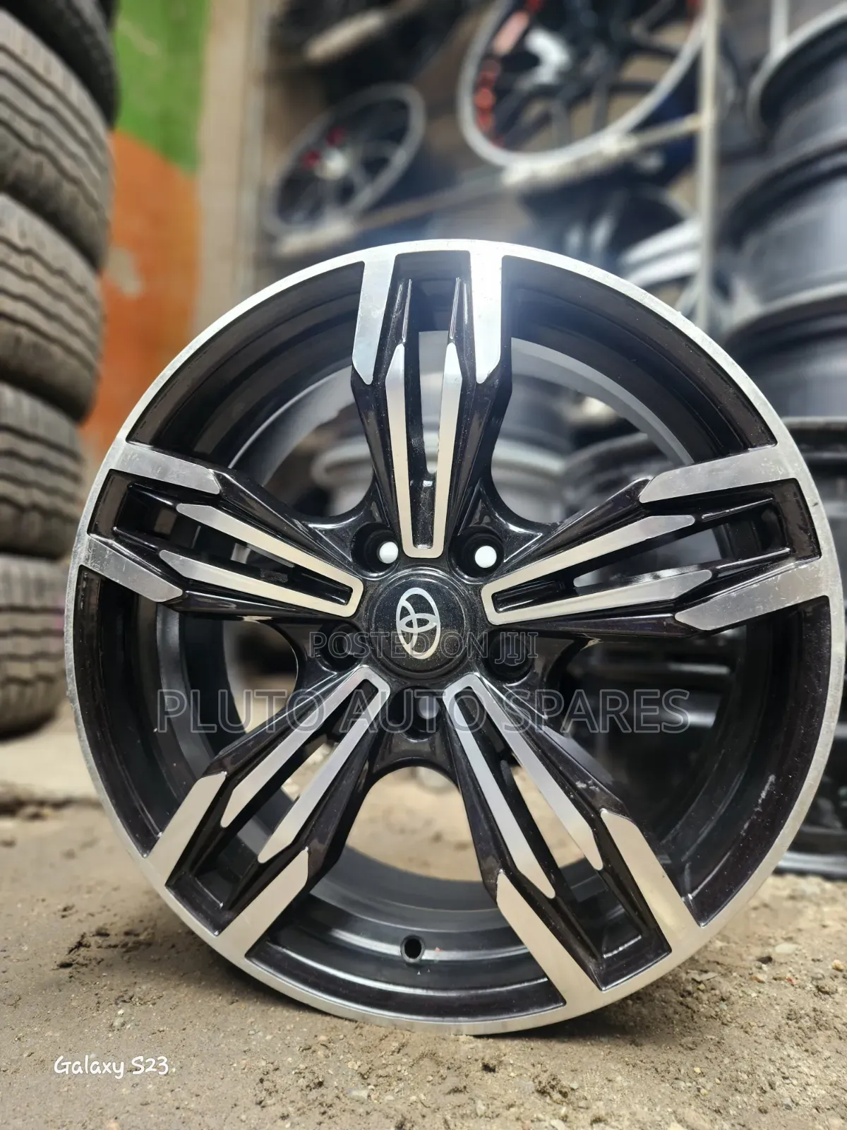 Alloy Rims Tokunbo for Toyota Camry, Avalon, Highlander, Rav 4 Etc