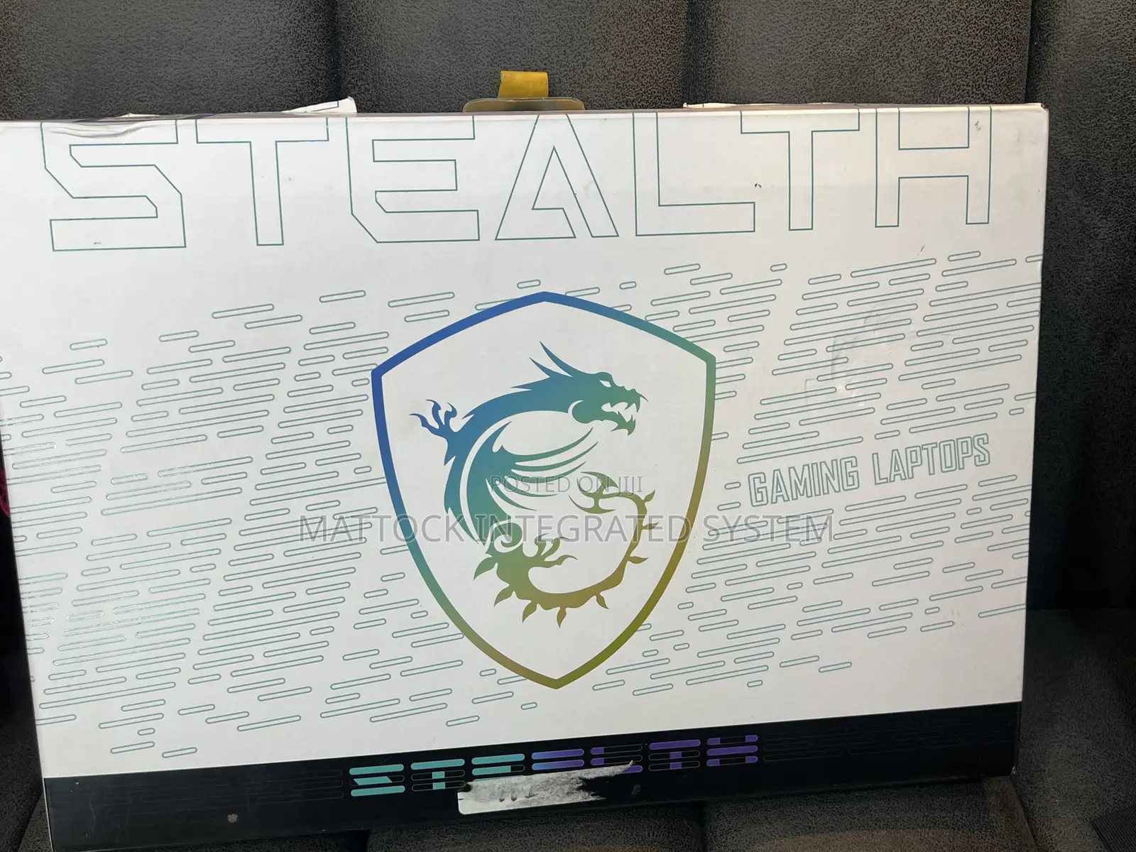 Laptop MSI Stealth GS77 16GB Intel Core i7 SSD 1T