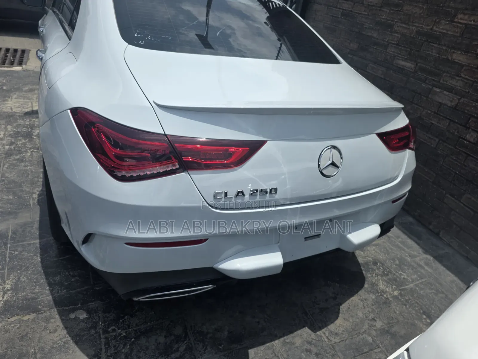 Mercedes-Benz C-Class 2022 Off white