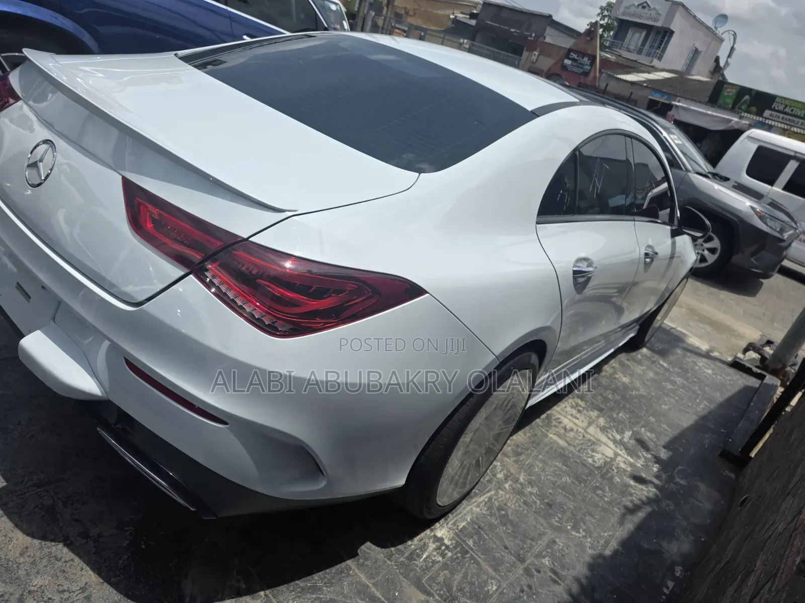 Mercedes-Benz C-Class 2022 Off white