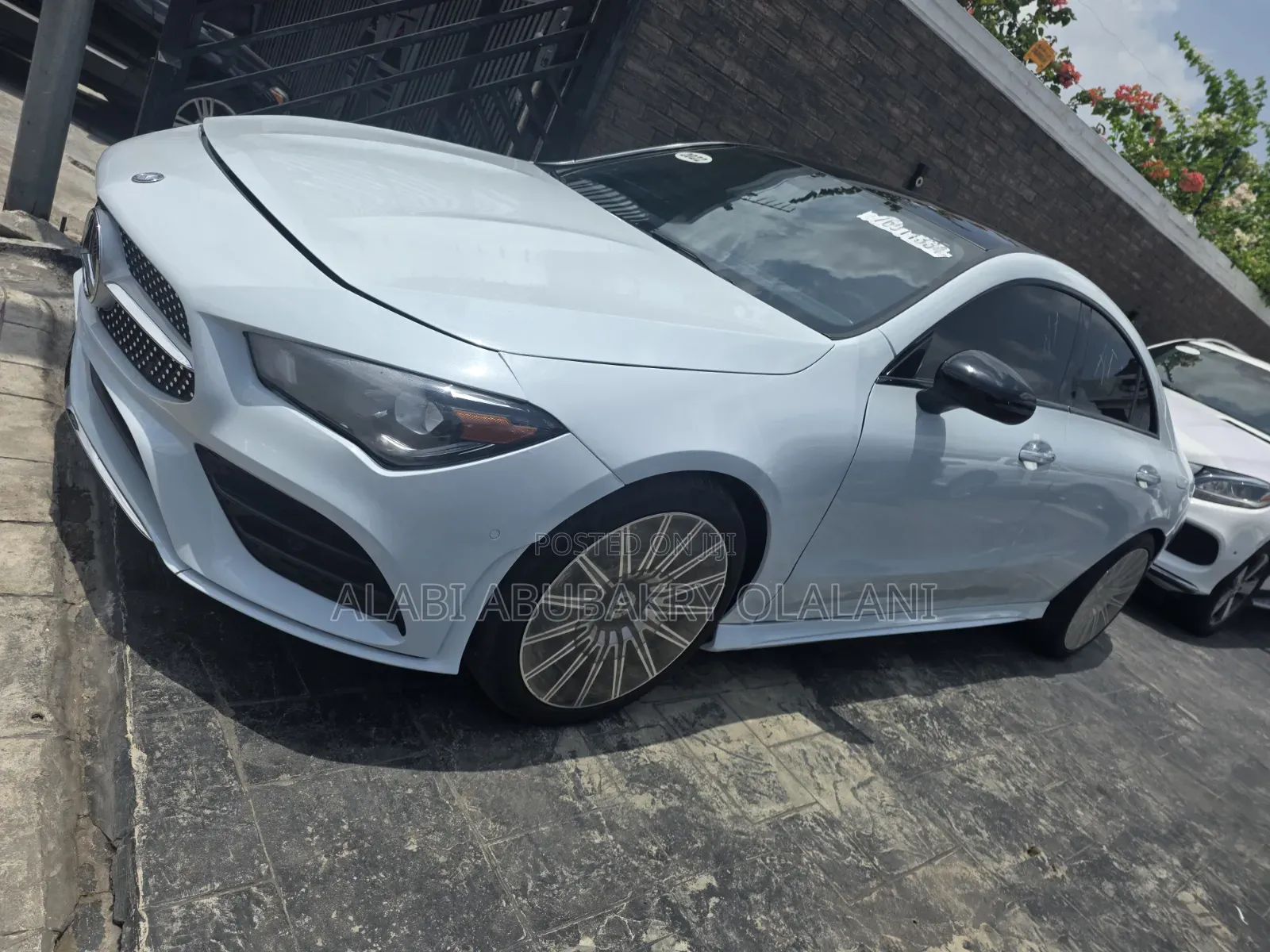 Mercedes-Benz C-Class 2022 Off white